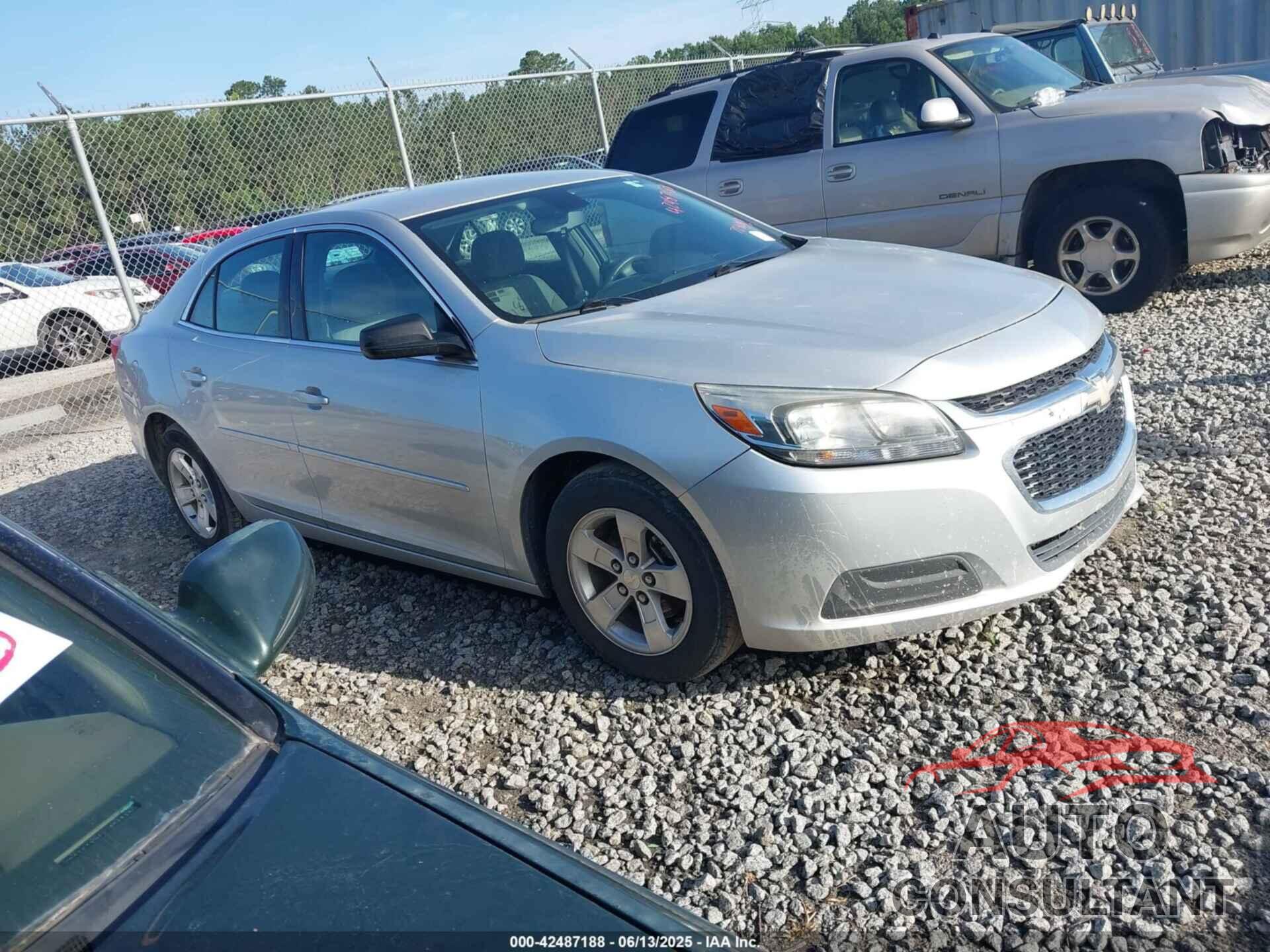 CHEVROLET MALIBU 2015 - 1G11B5SL4FF183601