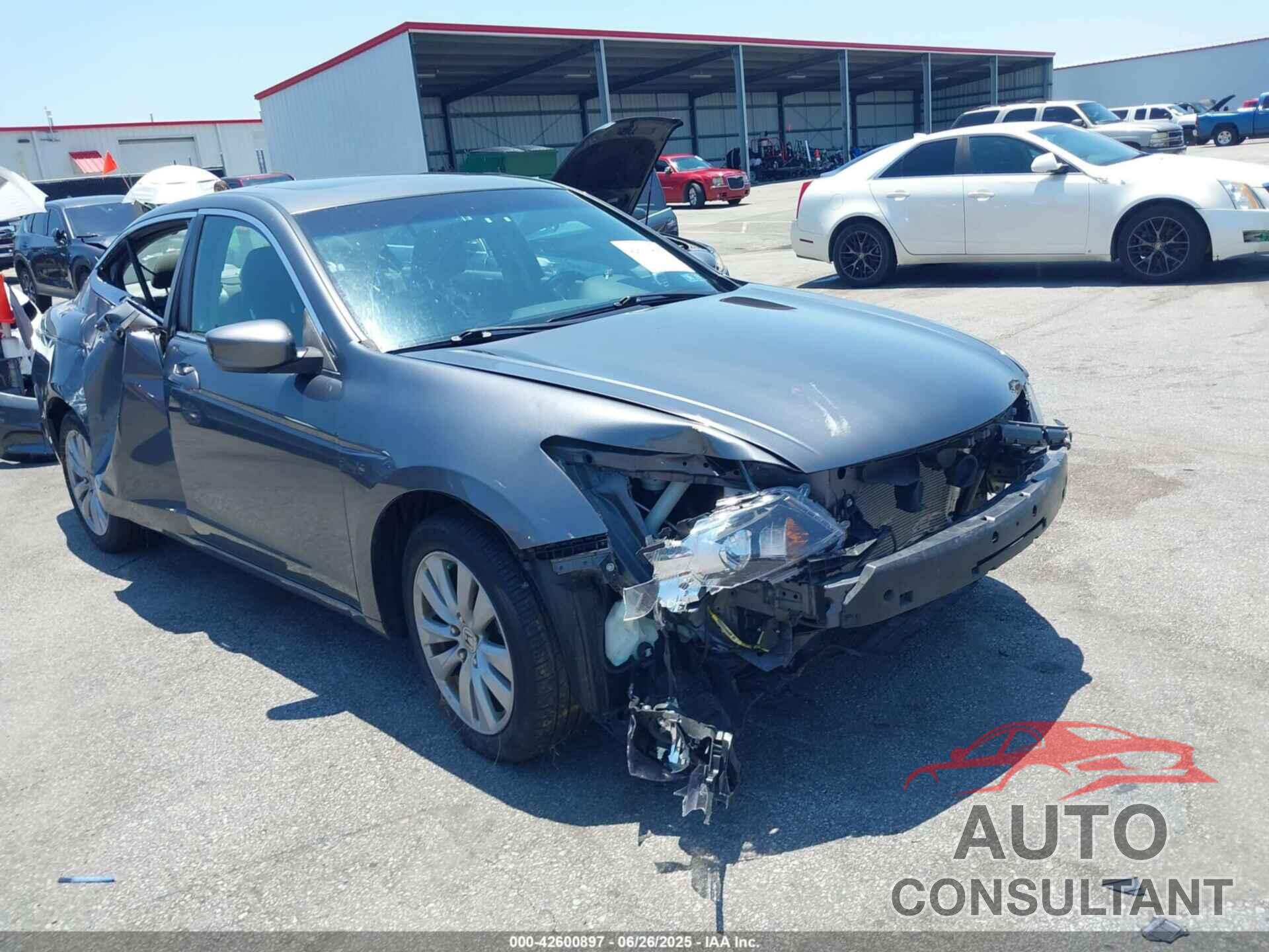 HONDA ACCORD 2011 - 1HGCP2F74BA028651