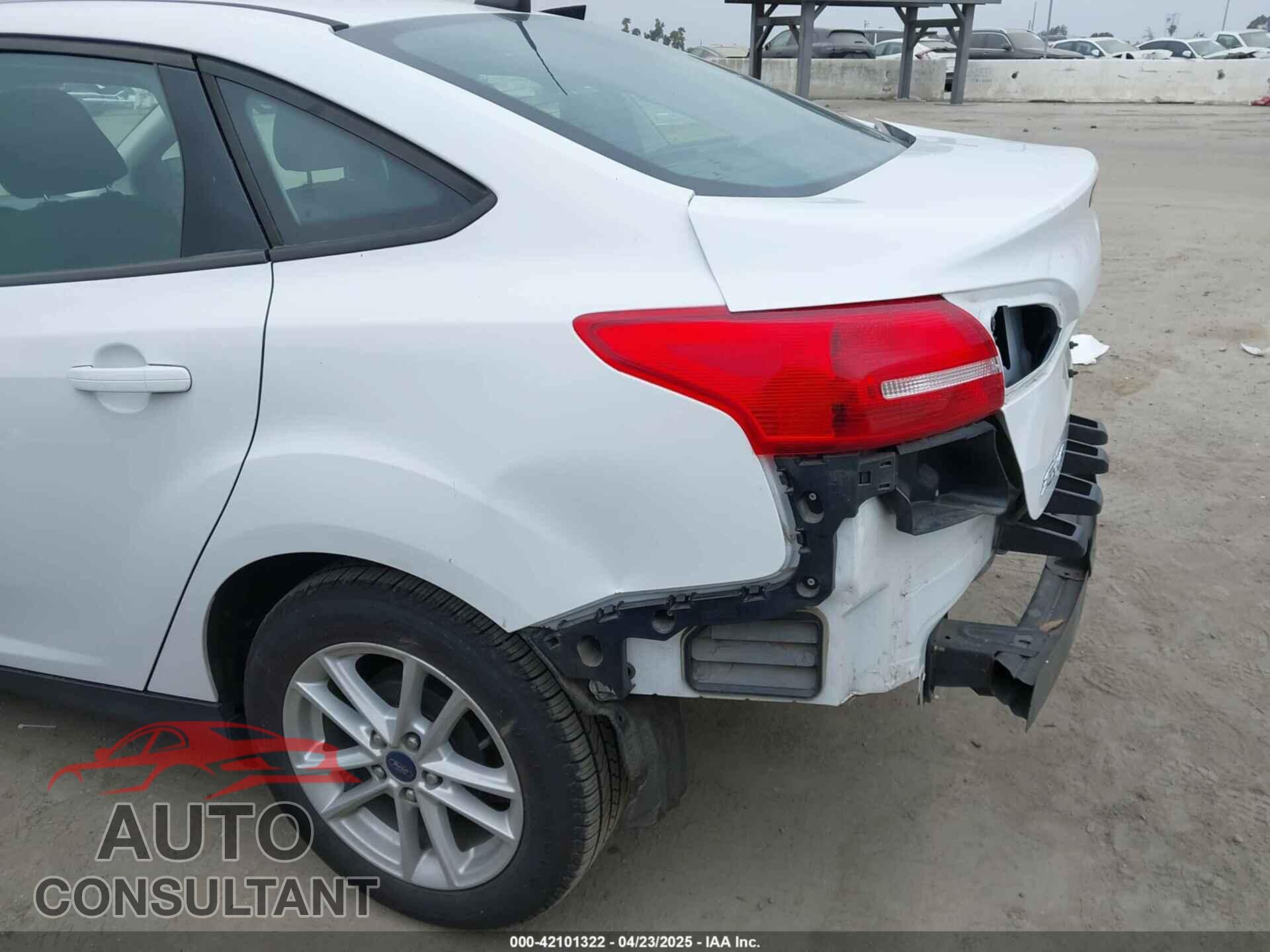 FORD FOCUS 2016 - 1FADP3F24GL346445
