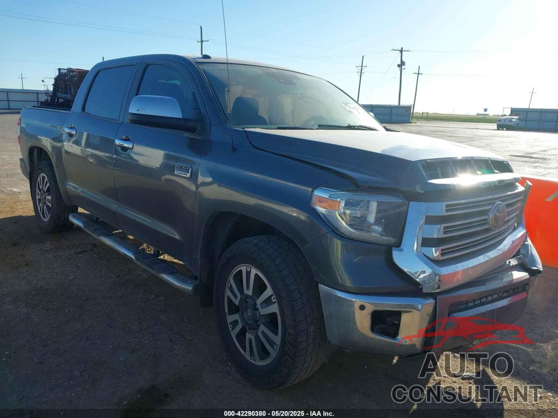 TOYOTA TUNDRA 2019 - 5TFAY5F17KX791678