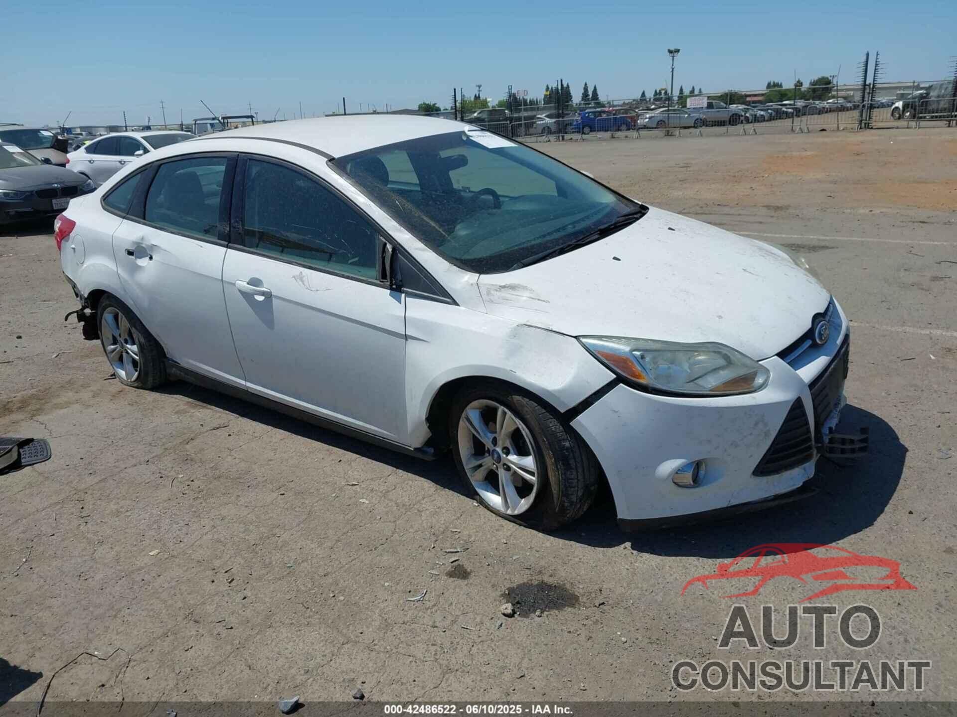 FORD FOCUS 2014 - 1FADP3F21EL211193