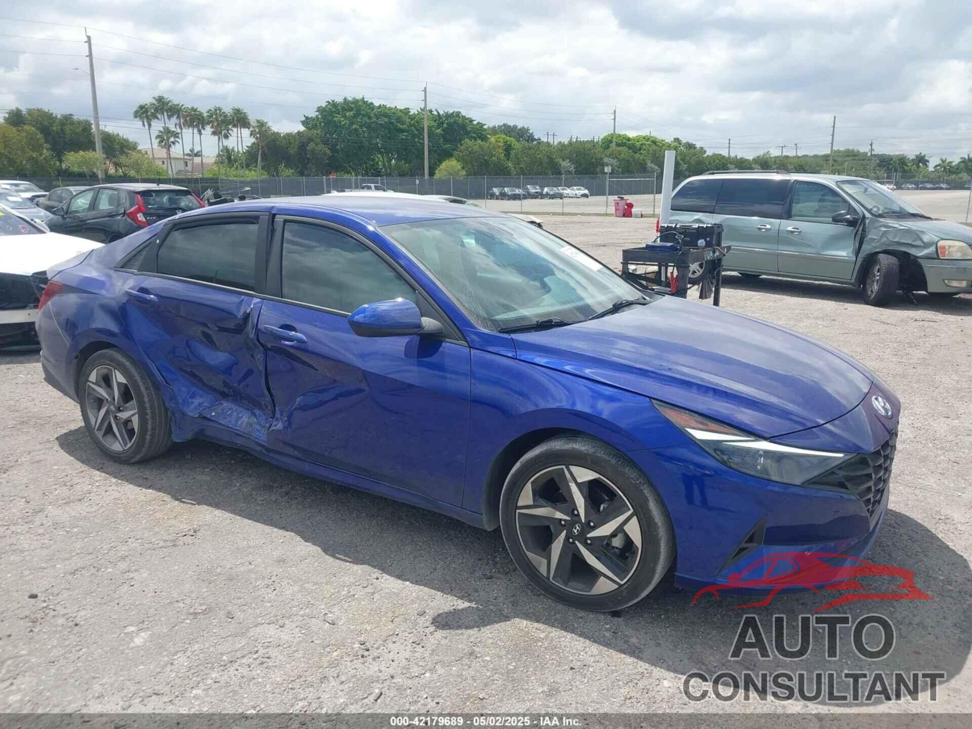 HYUNDAI ELANTRA 2023 - KMHLS4AGXPU485675