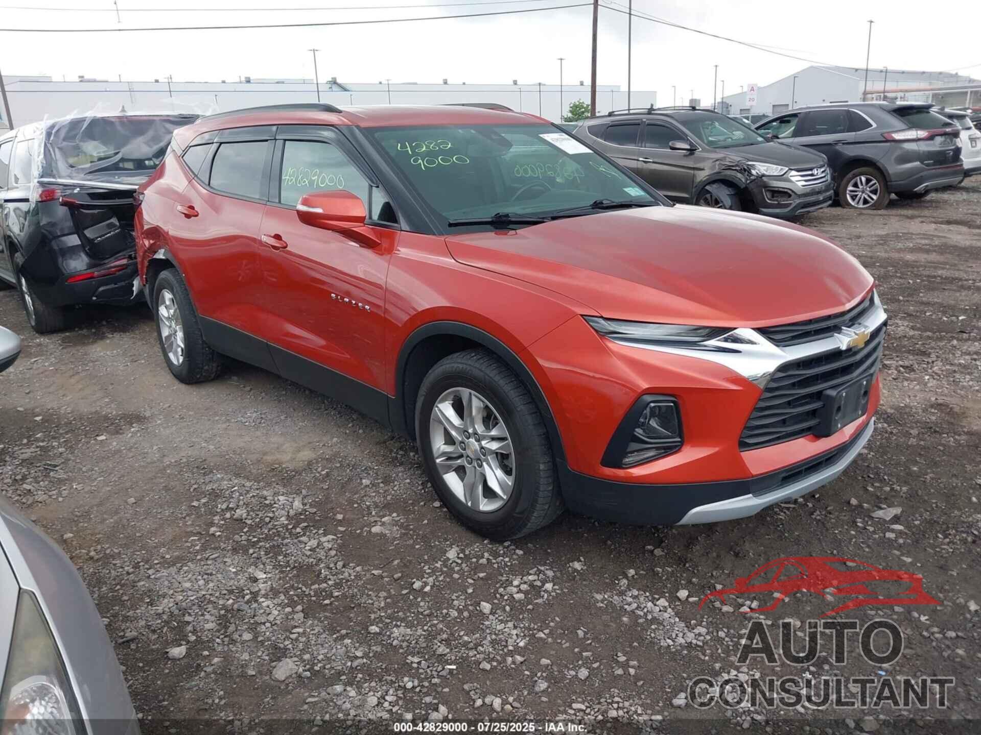 CHEVROLET BLAZER 2021 - 3GNKBHRS2MS504058
