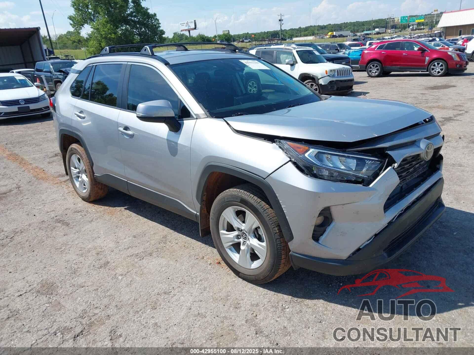 TOYOTA RAV4 2021 - 2T3W1RFV4MC131658