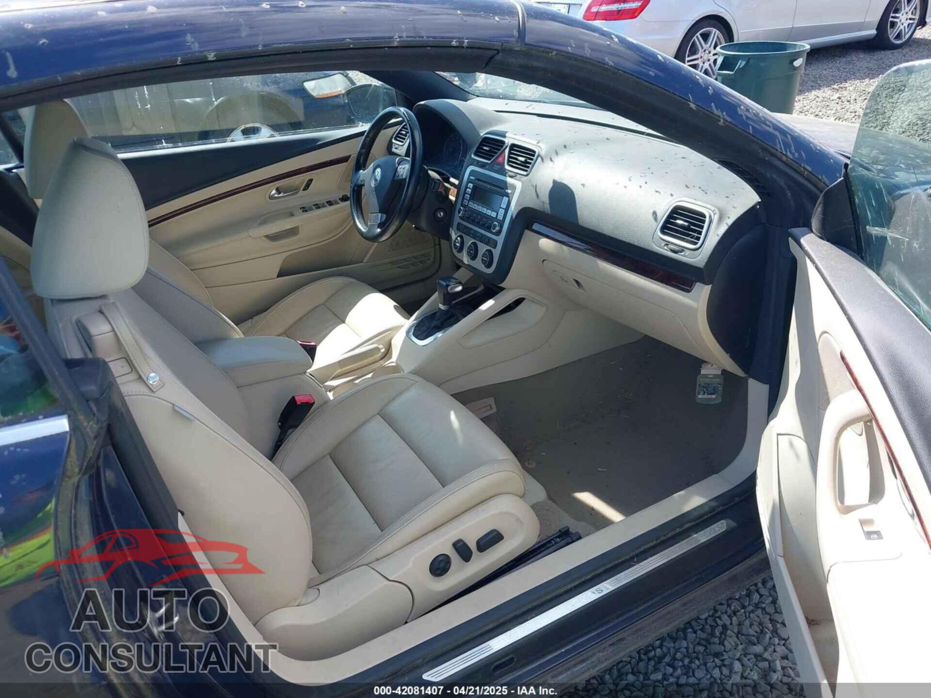 VOLKSWAGEN EOS 2009 - WVWFA71F99V016393