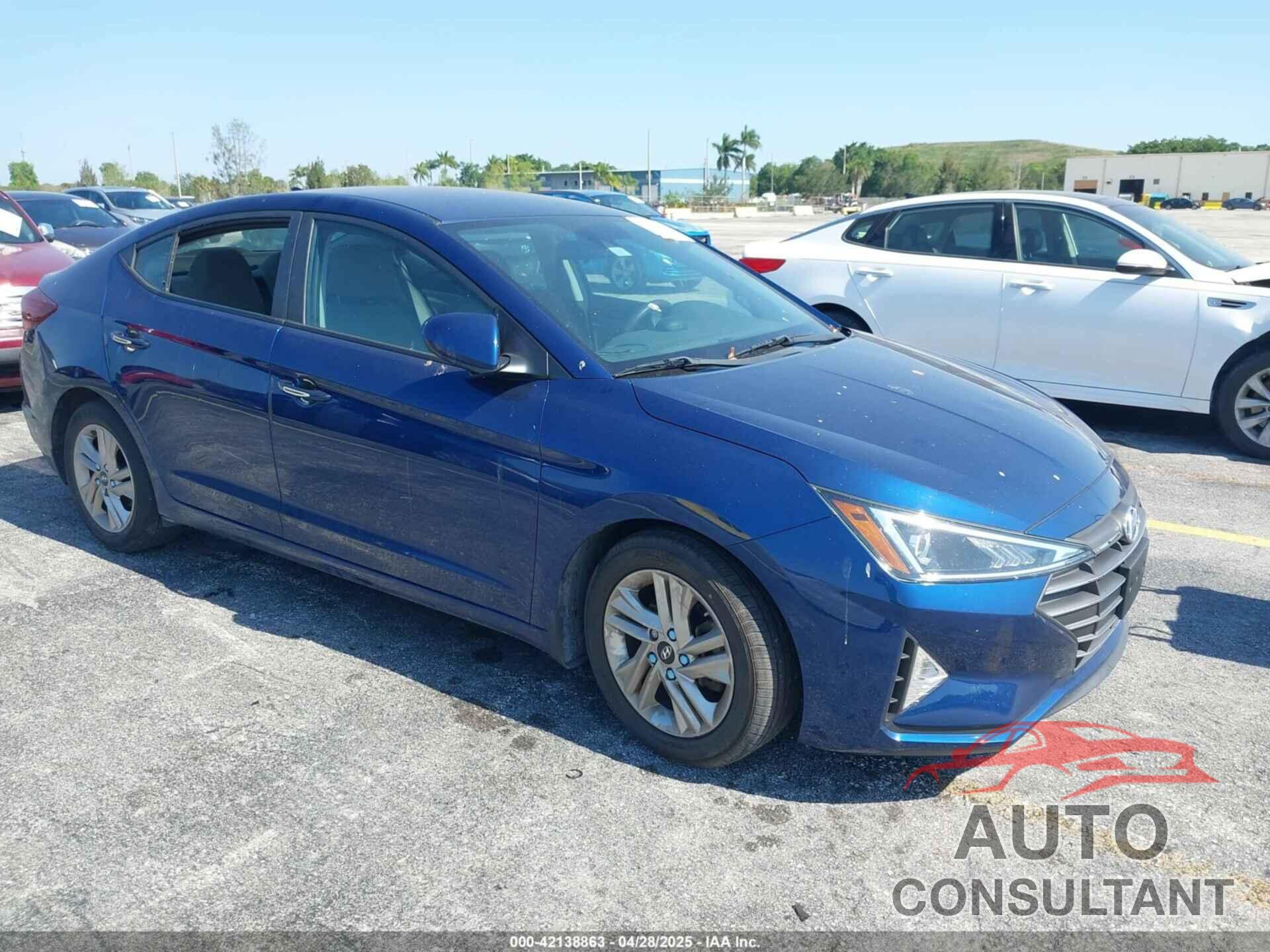 HYUNDAI ELANTRA 2020 - 5NPD84LF1LH570792