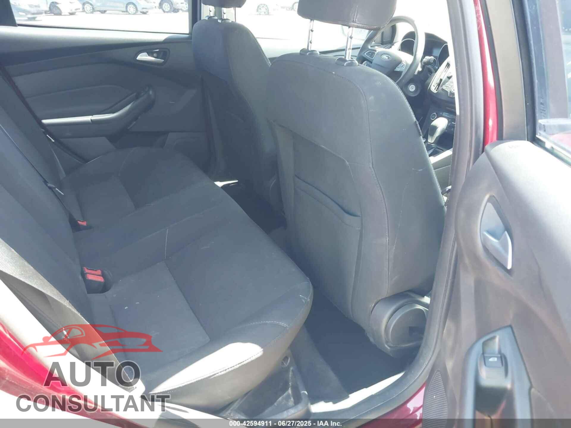 FORD FOCUS 2017 - 1FADP3FE3HL206074