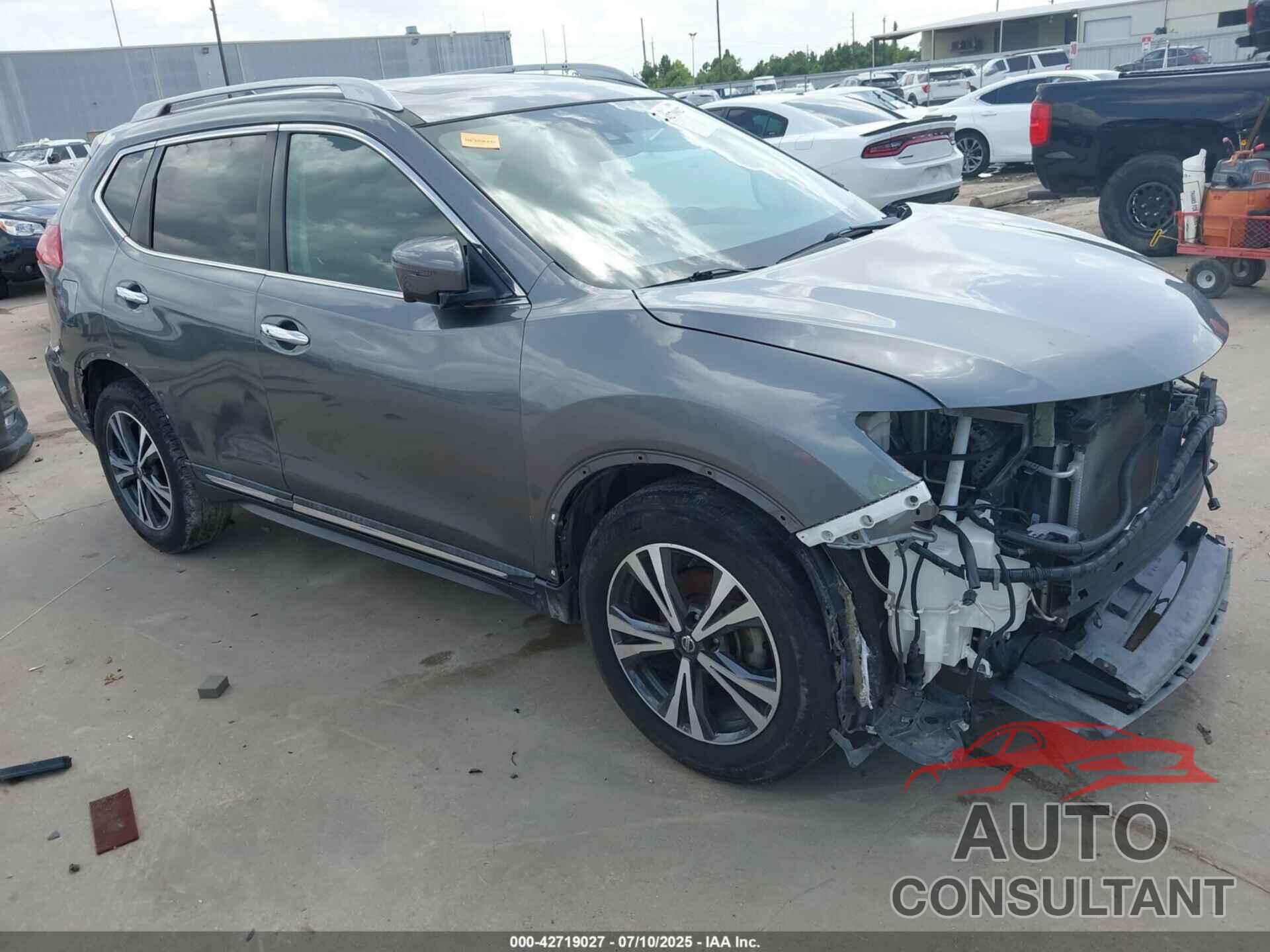 NISSAN ROGUE 2017 - 5N1AT2MV5HC883225