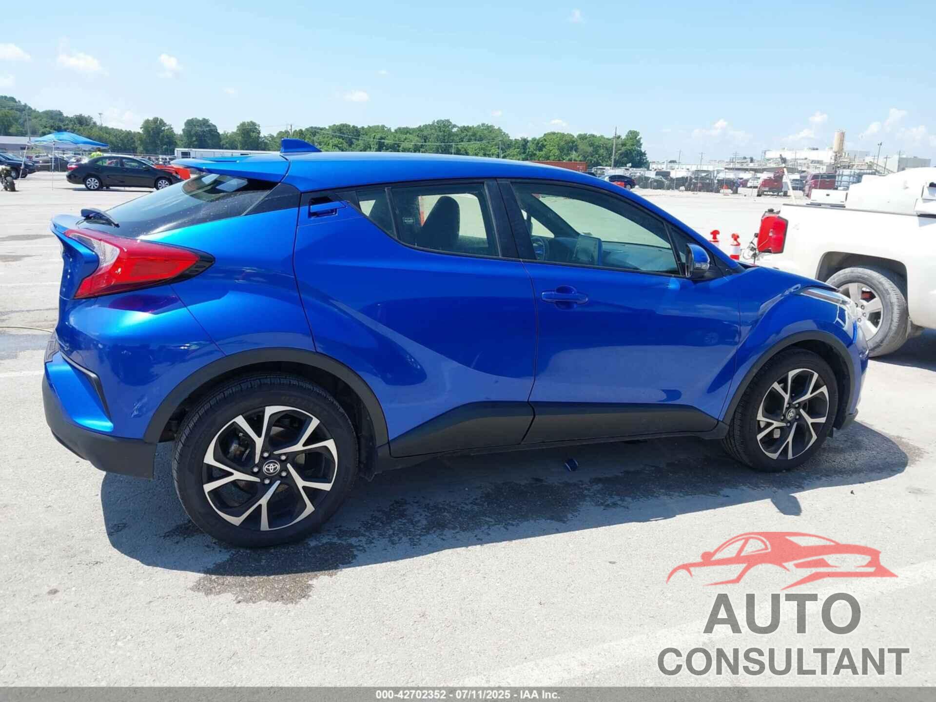 TOYOTA C-HR 2021 - JTNKHMBXXM1119933