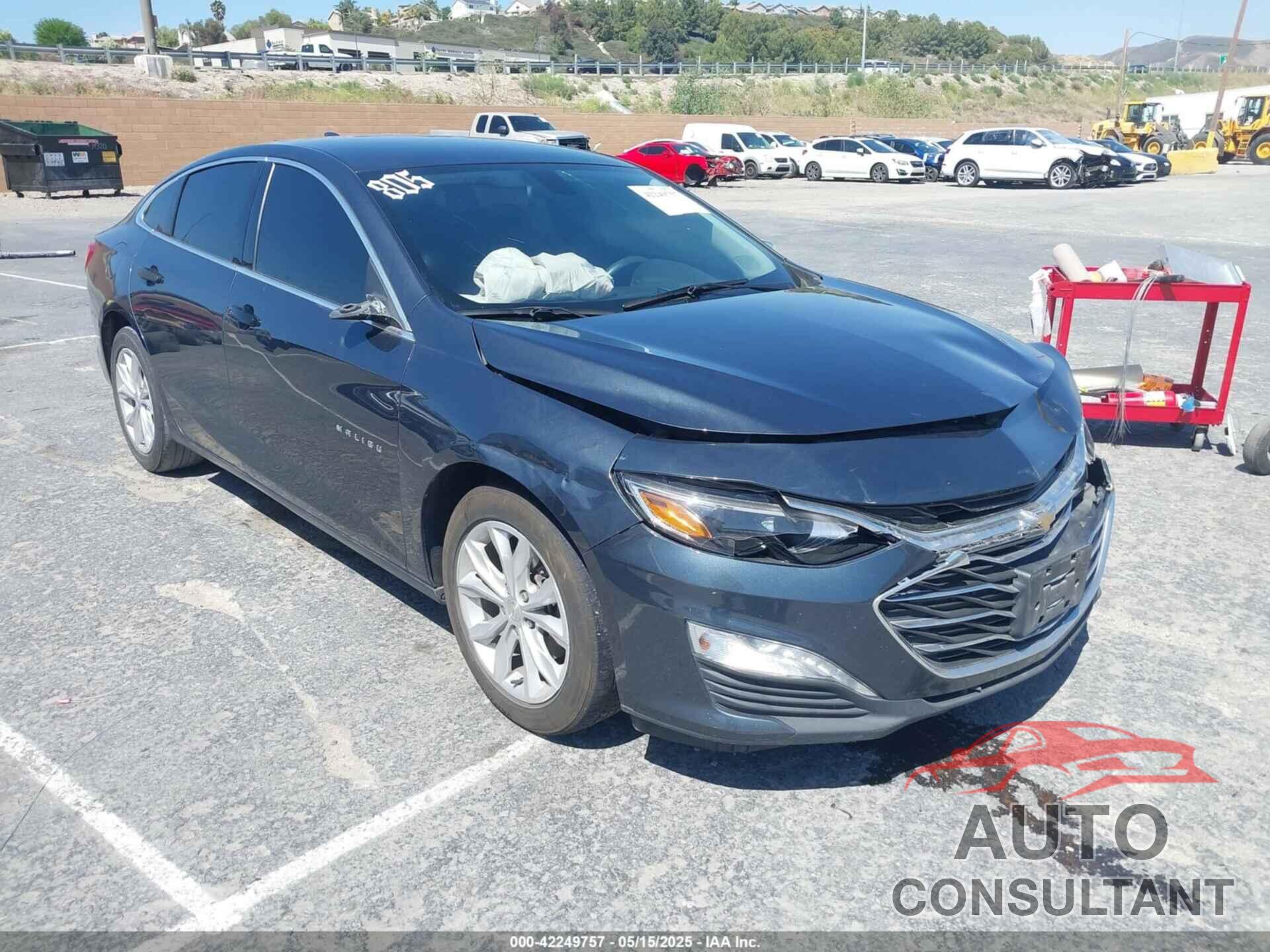 CHEVROLET MALIBU 2021 - 1G1ZD5ST4MF006718