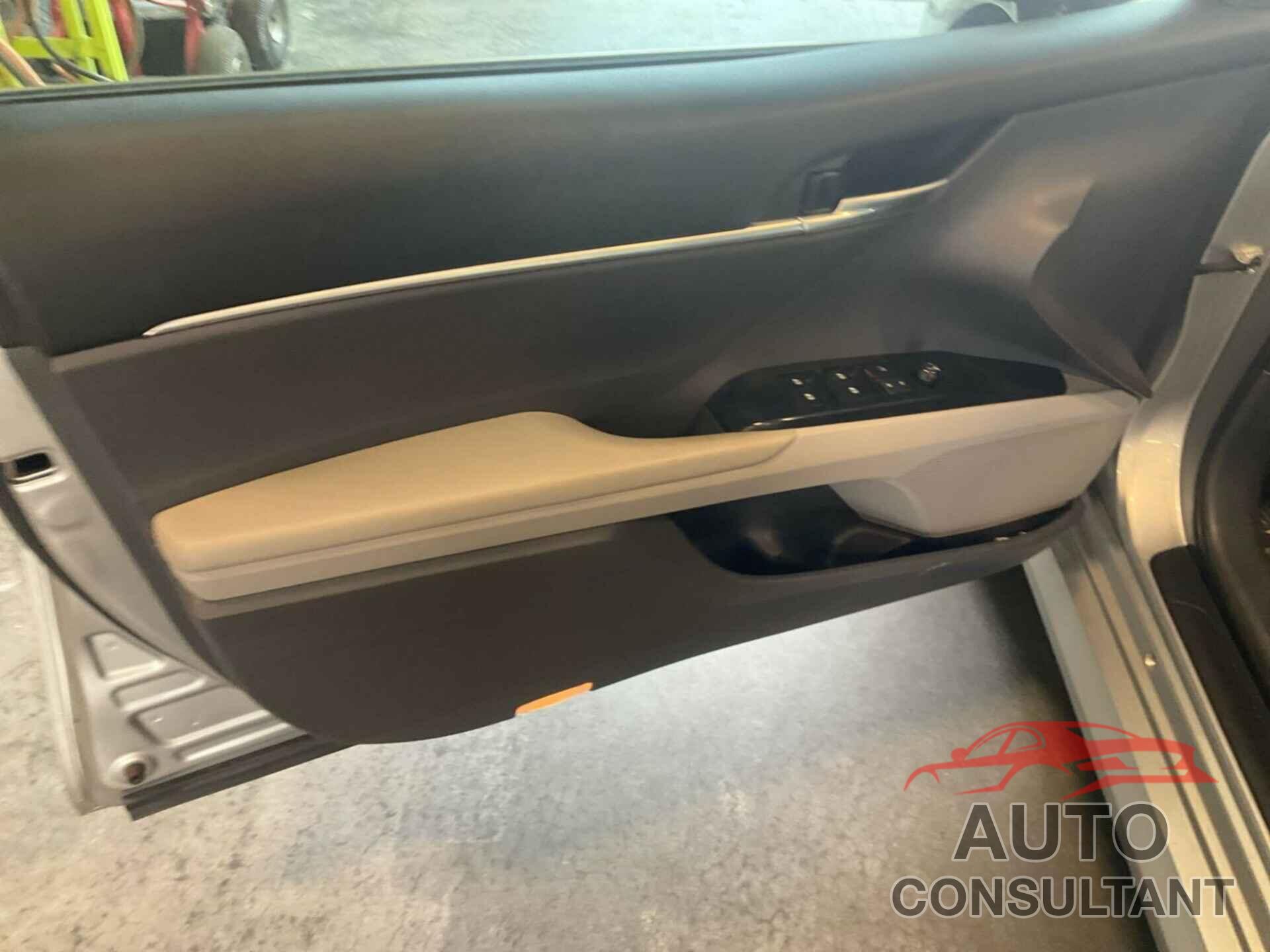 TOYOTA CAMRY 2019 - 4T1B31HK0KU515082