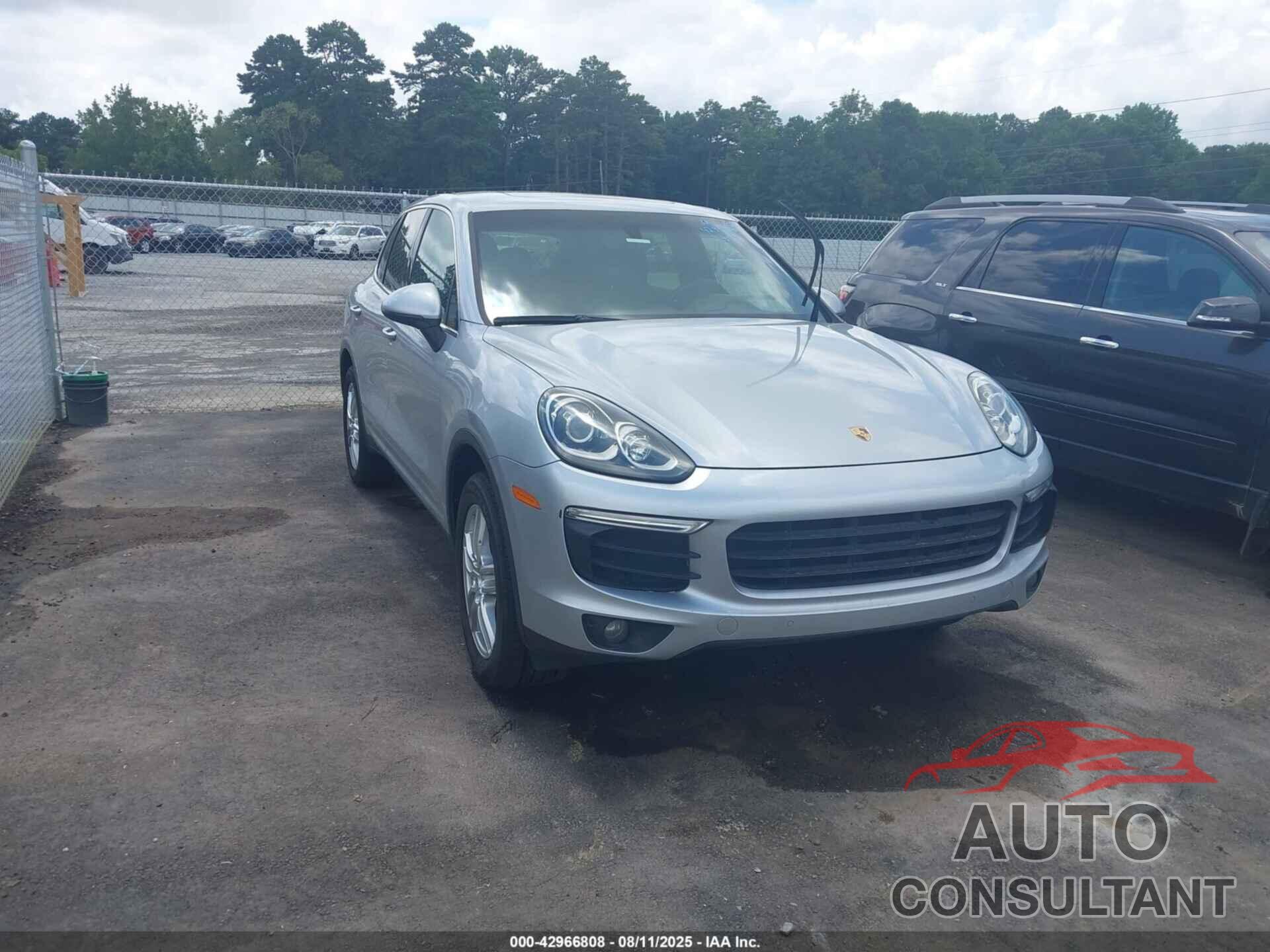 PORSCHE CAYENNE 2016 - WP1AA2A23GLA04838