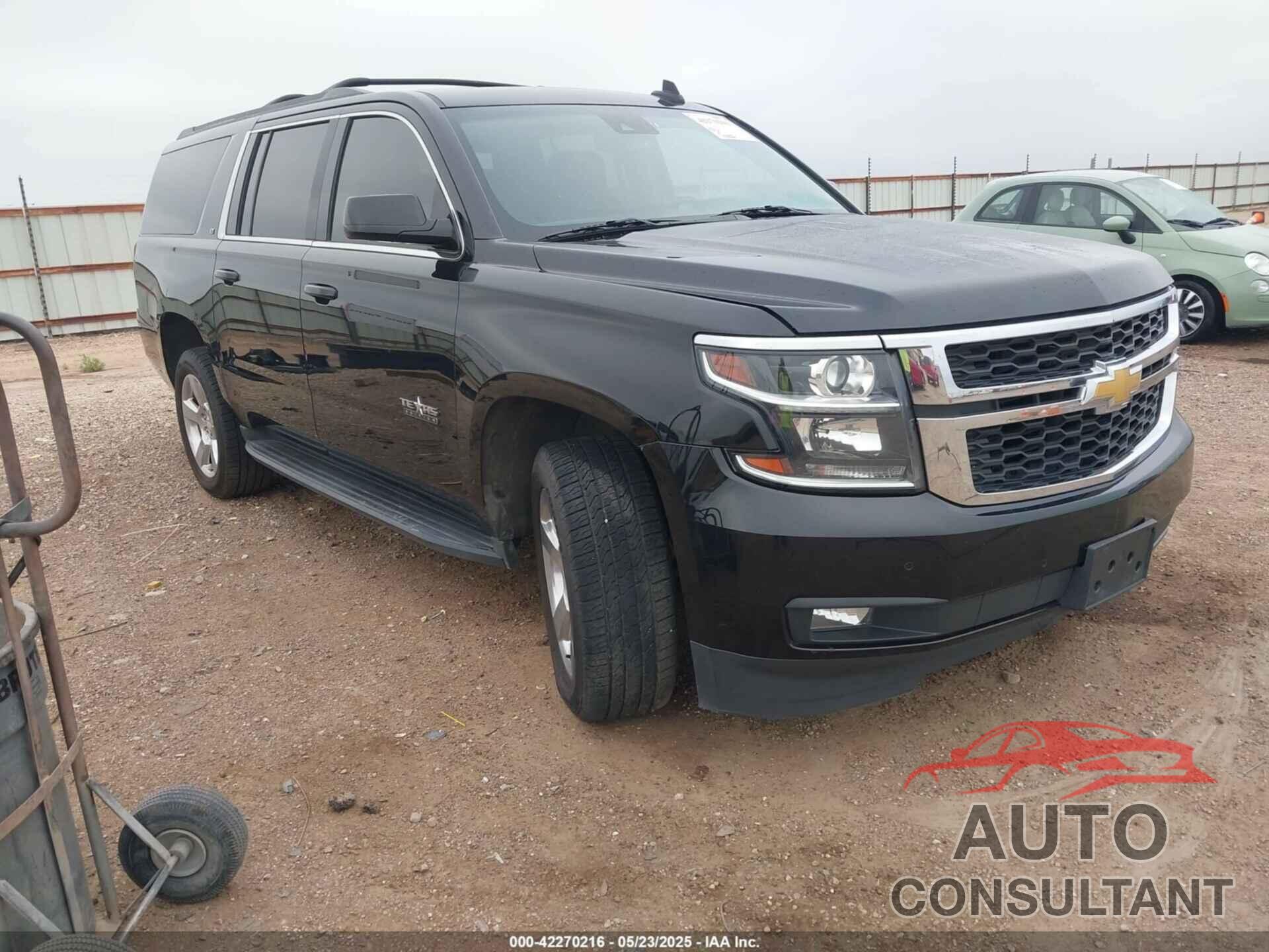 CHEVROLET SUBURBAN 2019 - 1GNSCHKC4KR193880