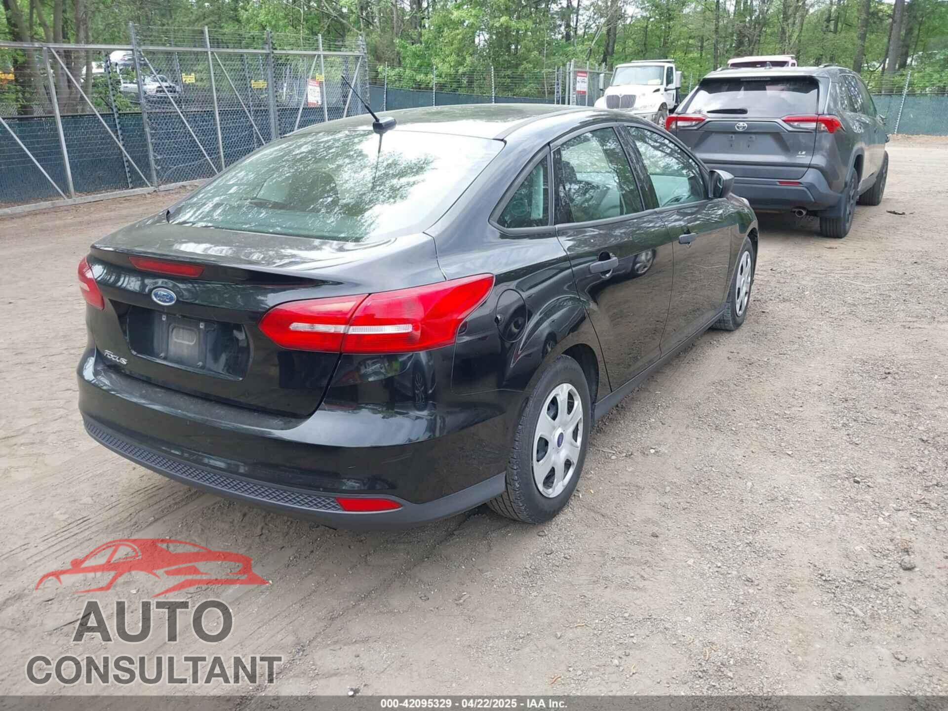FORD FOCUS 2017 - 1FADP3E21HL234849