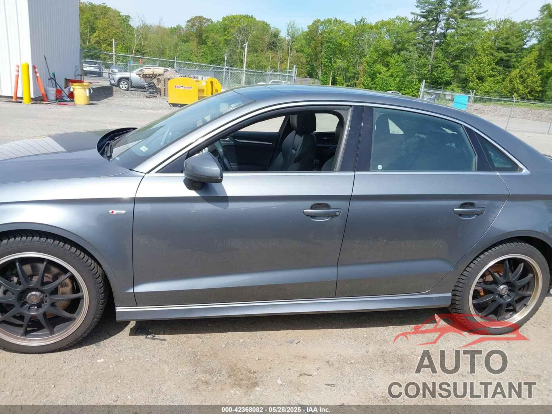 AUDI A3 2018 - WAUJ8GFF9J1037137