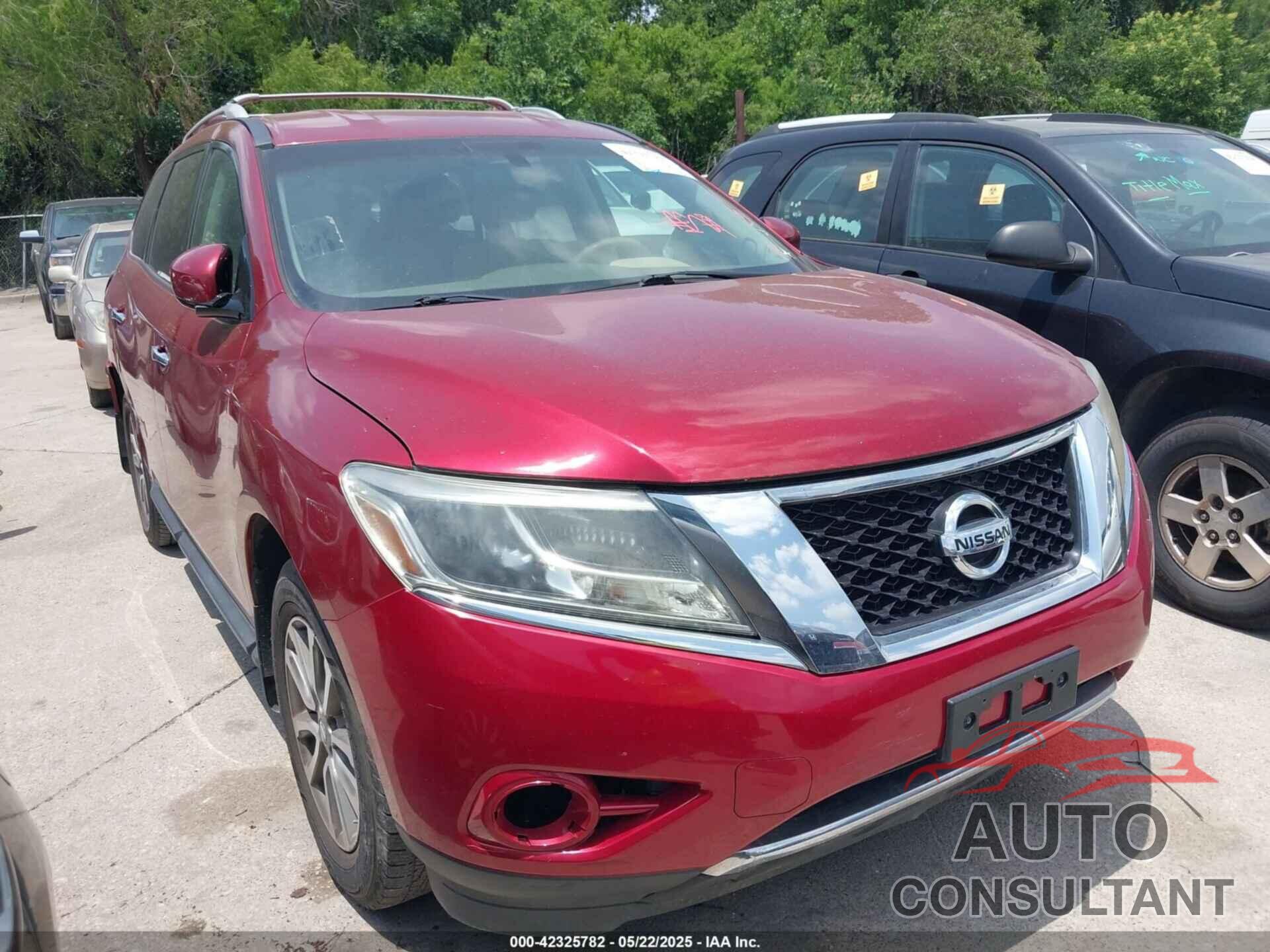 NISSAN PATHFINDER 2013 - 5N1AR2MM7DC631640