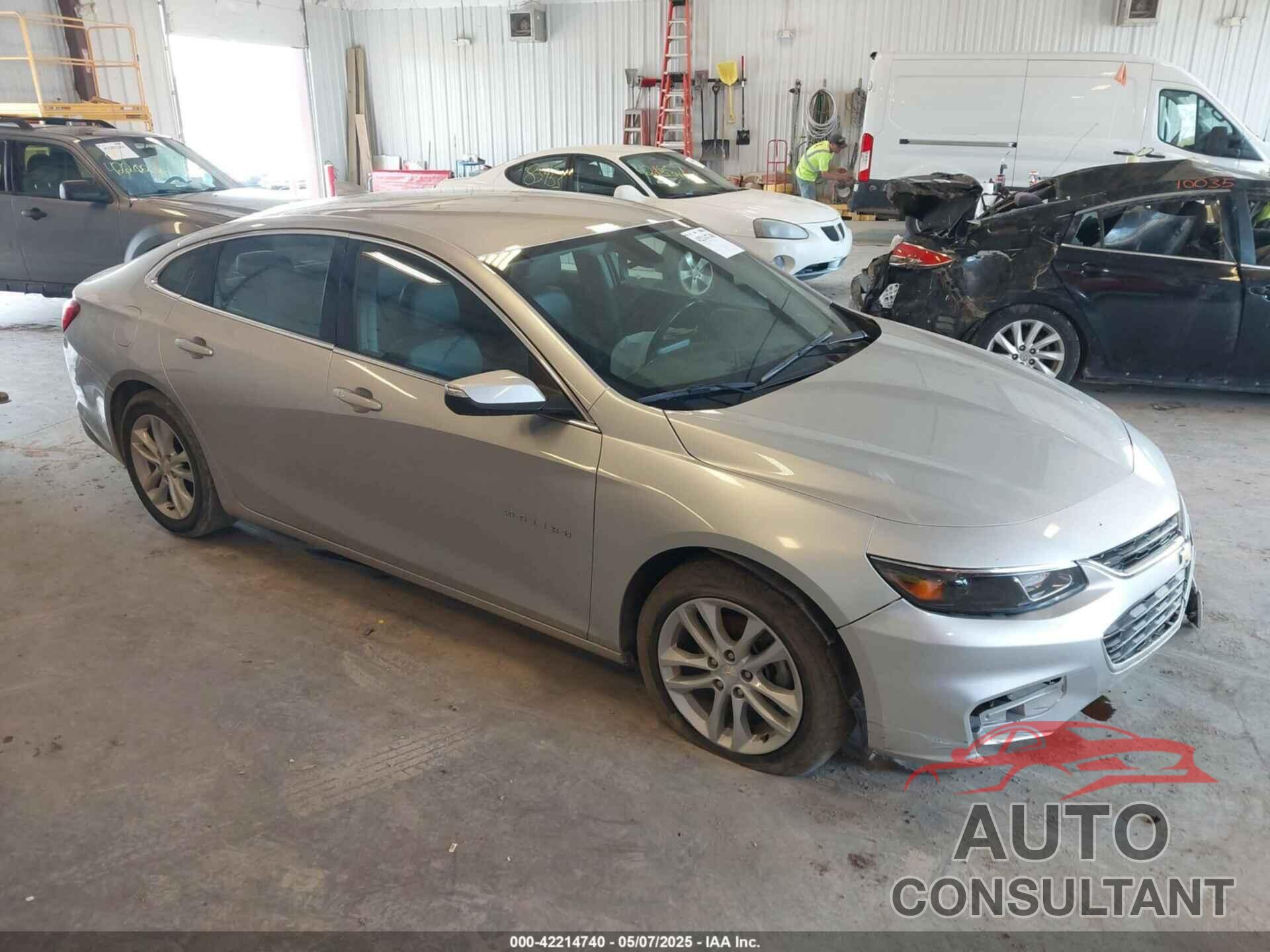 CHEVROLET MALIBU 2016 - 1G1ZE5ST8GF272695