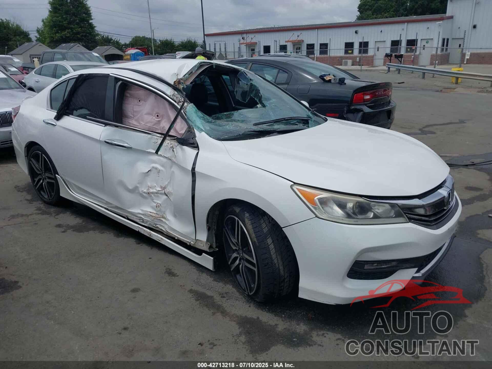 HONDA ACCORD 2017 - 1HGCR2F59HA063767
