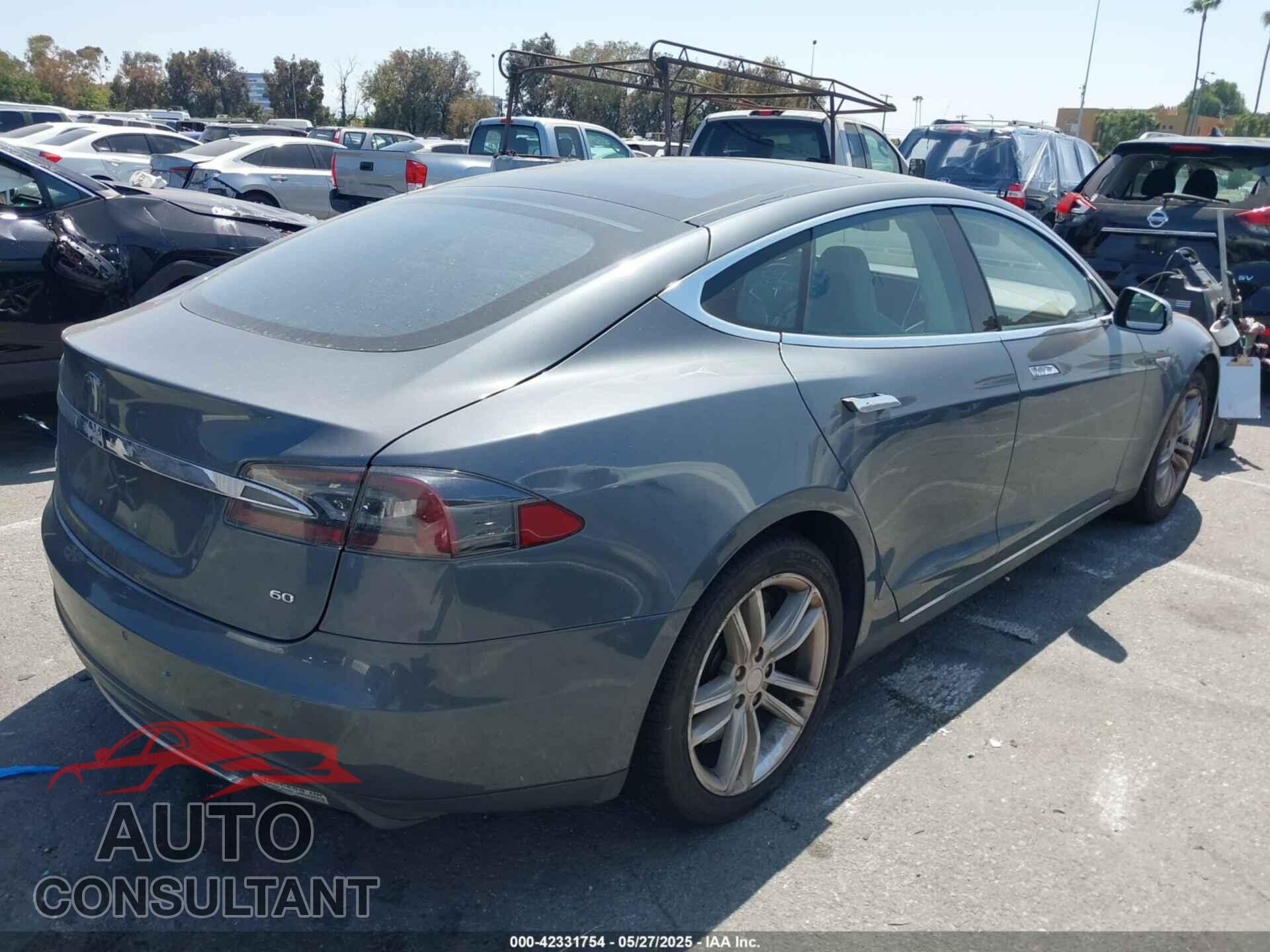 TESLA MODEL S 2014 - 5YJSA1S16EFP40968