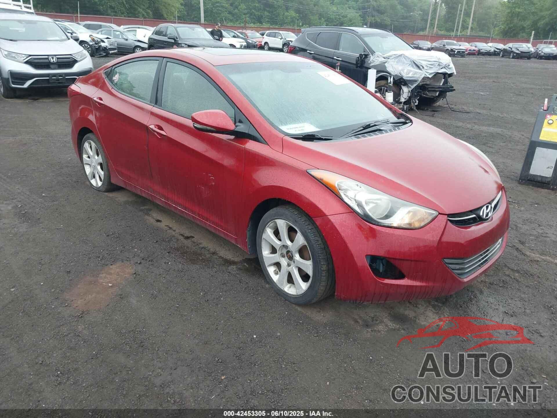HYUNDAI ELANTRA 2012 - KMHDH4AE9CU264340