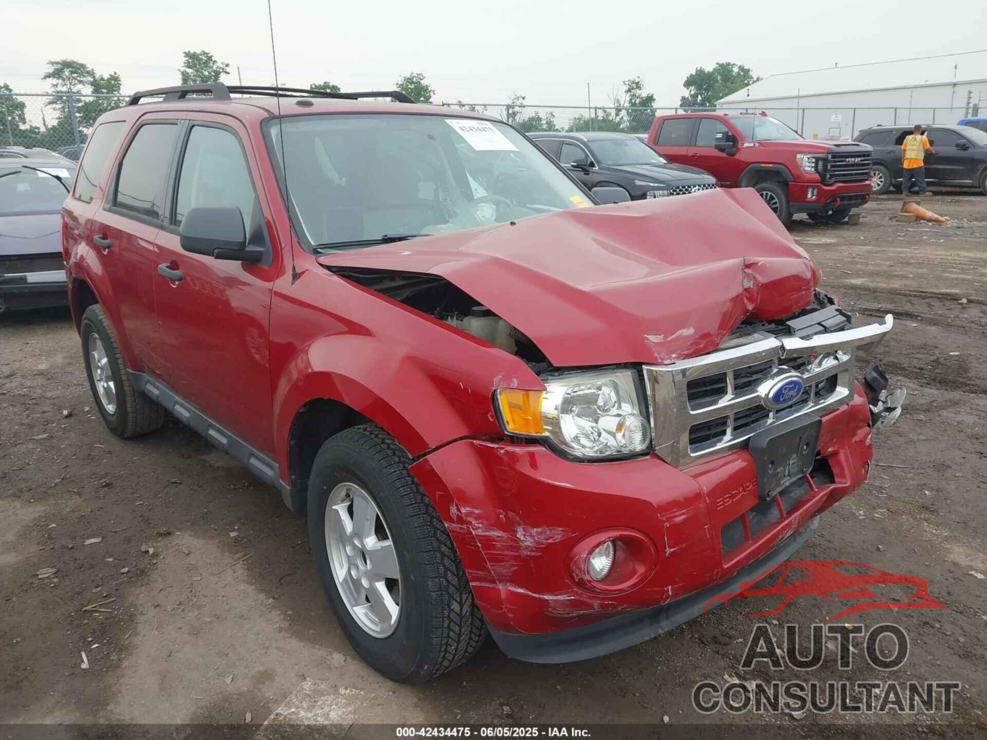 FORD ESCAPE 2011 - 1FMCU0D75BKC16793