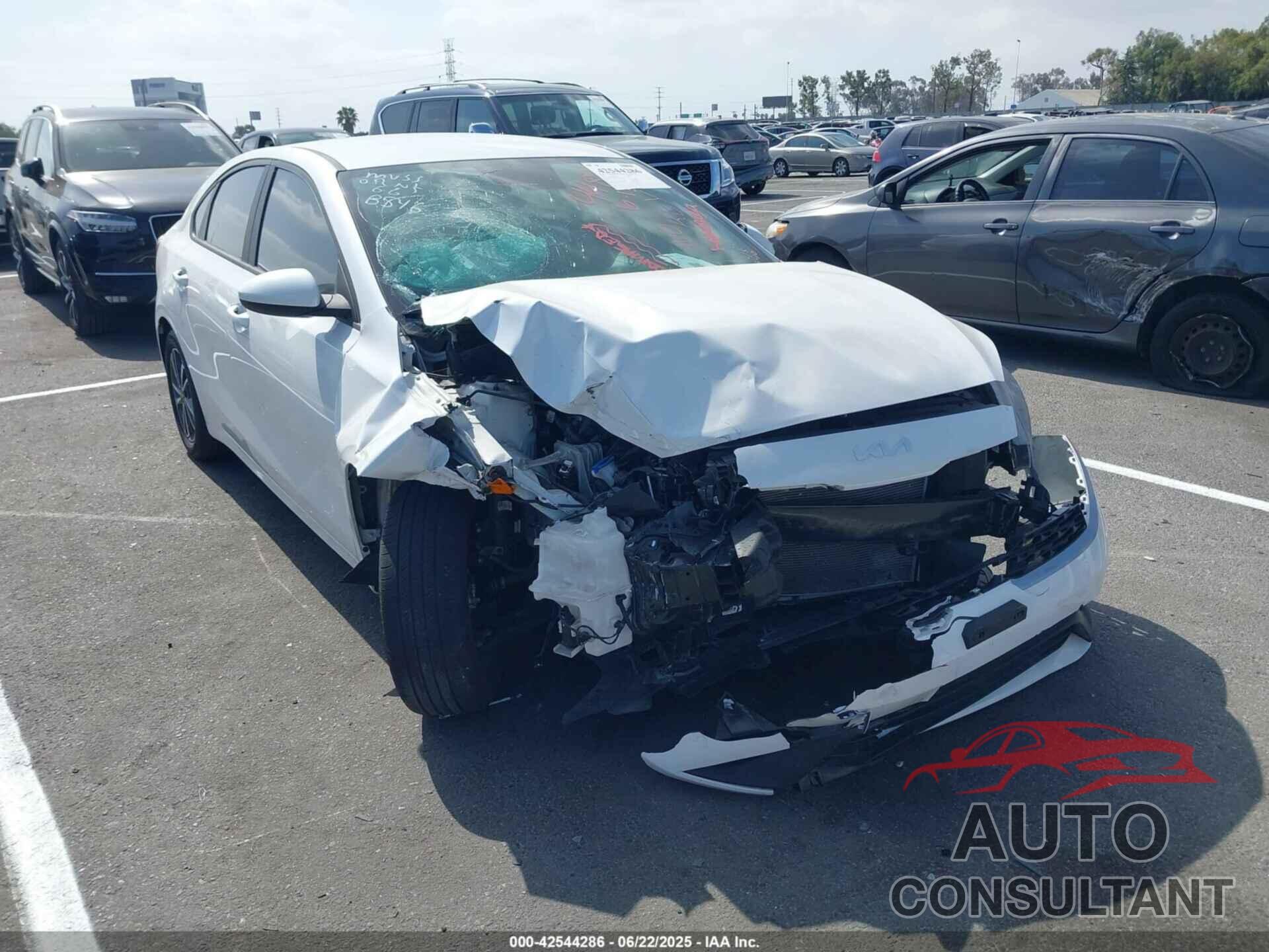 KIA FORTE 2023 - 3KPF24AD5PE538546