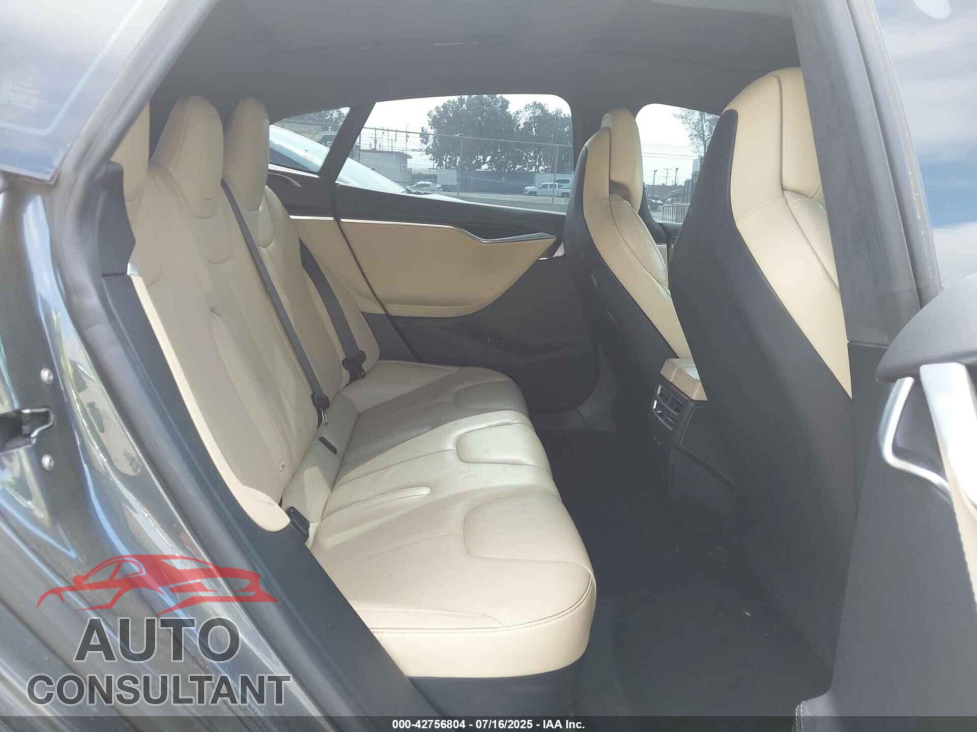 TESLA MODEL S 2017 - 5YJSA1E16HF180482