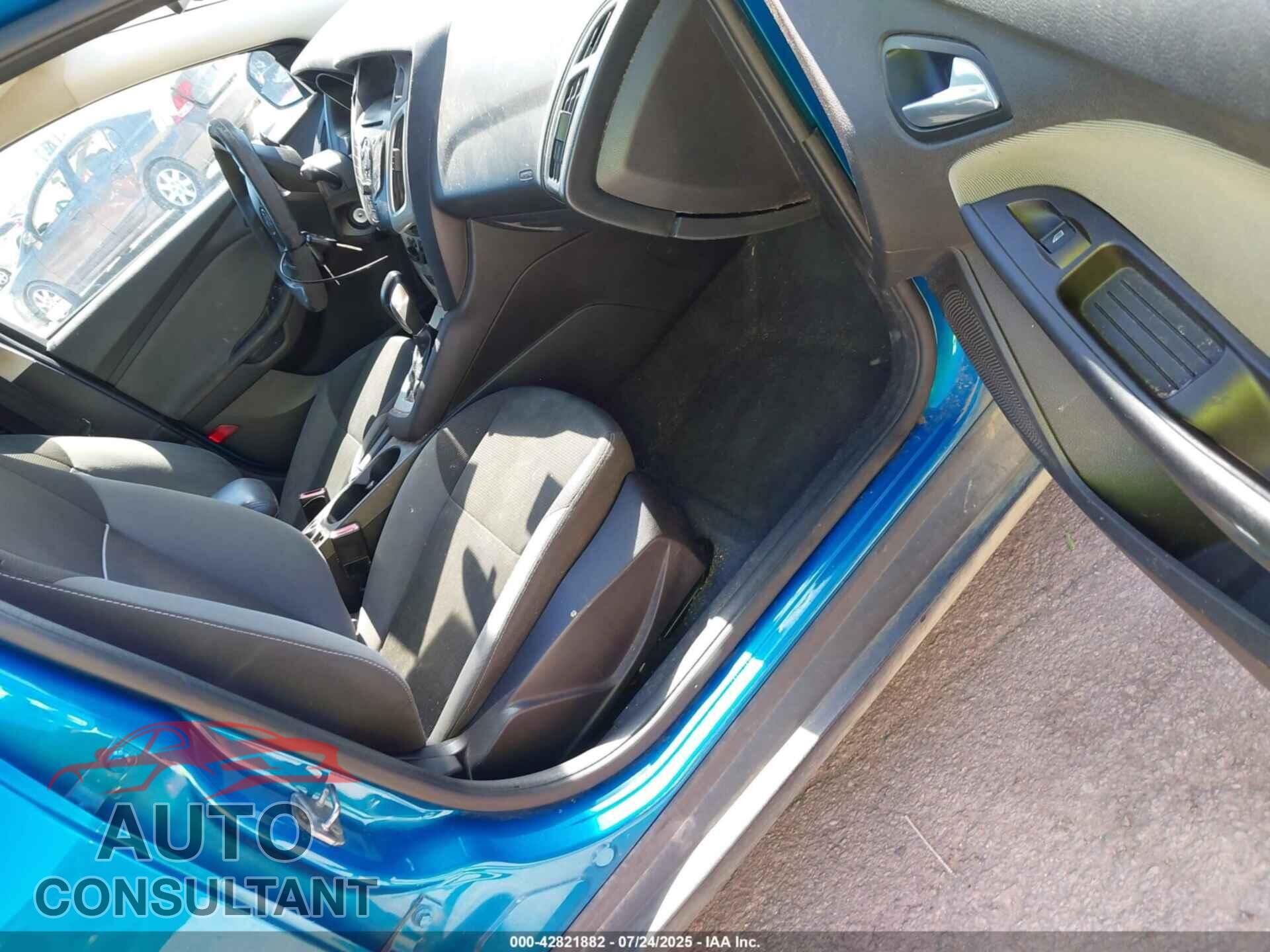 FORD FOCUS 2013 - 1FADP3F25DL163552