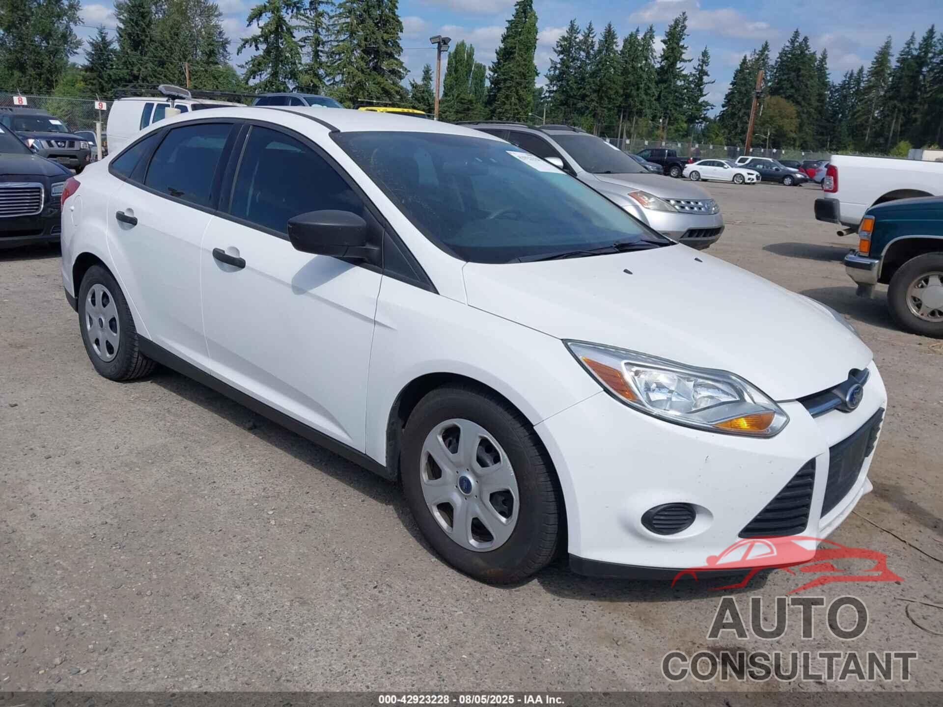 FORD FOCUS 2014 - 1FADP3E25EL271690