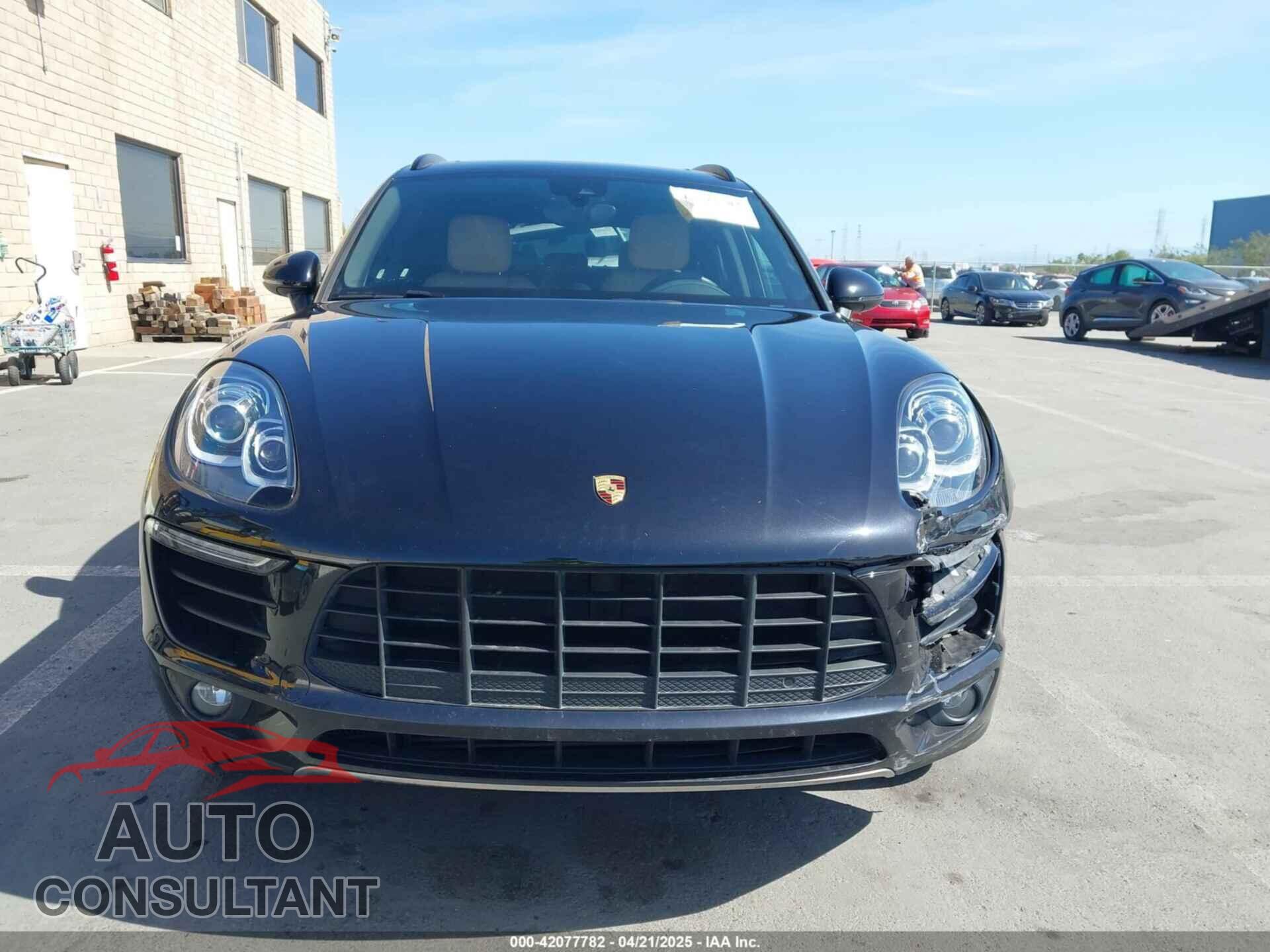 PORSCHE MACAN 2017 - WP1AA2A59HLB83303