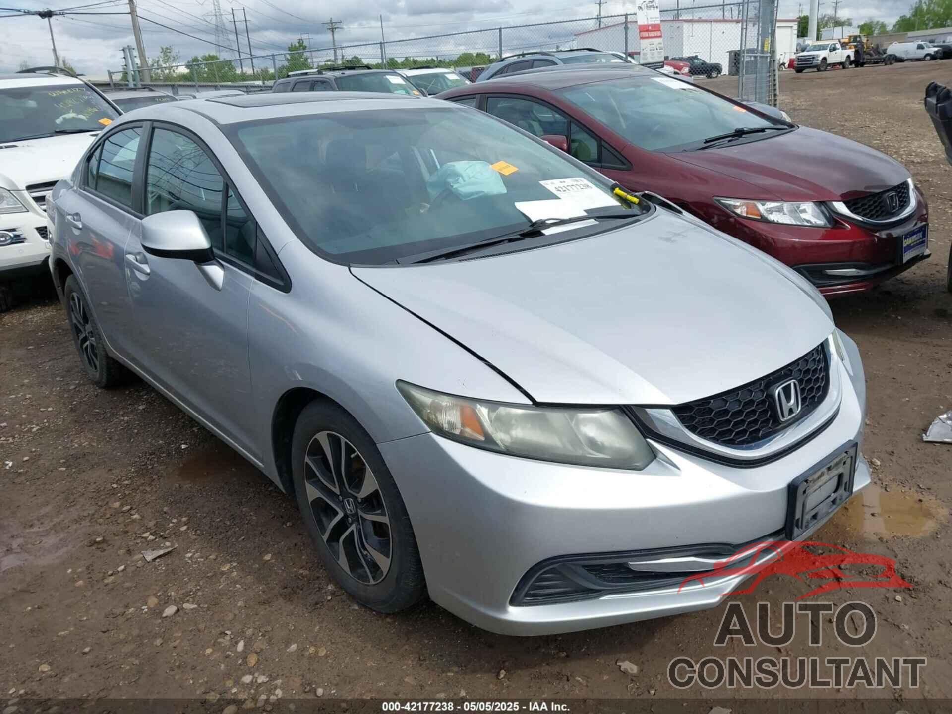 HONDA CIVIC 2013 - 19XFB2F85DE093012