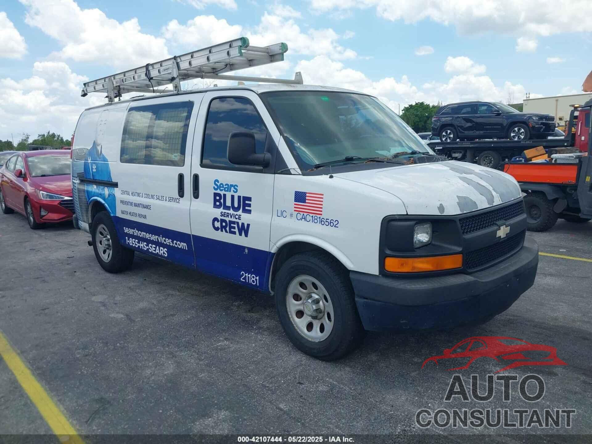 CHEVROLET EXPRESS 1500 2012 - 1GCSGAFX4C1149184