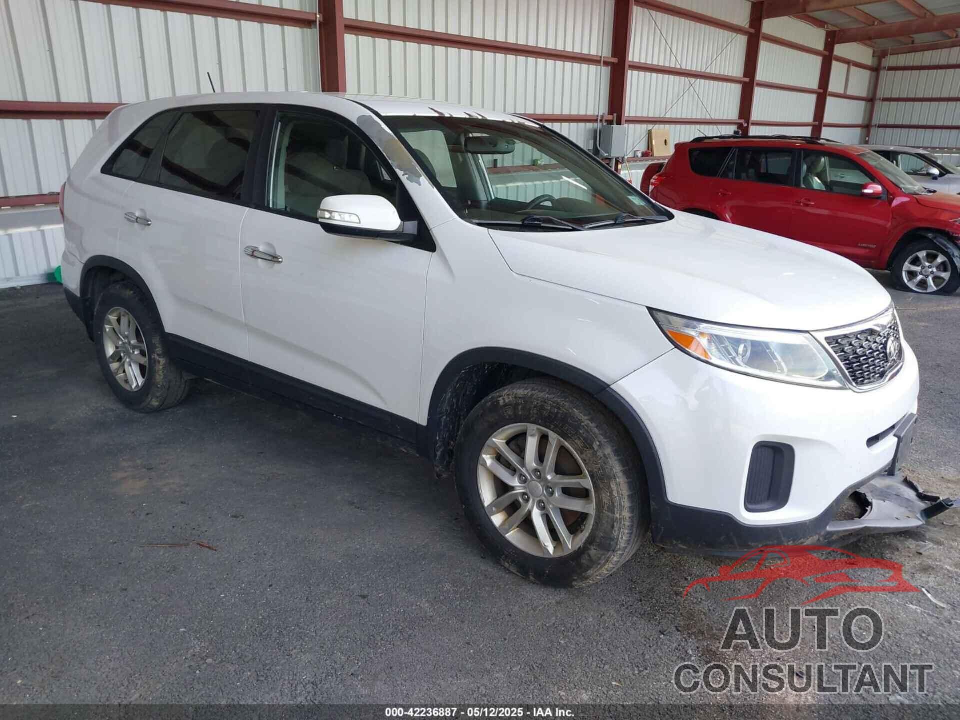 KIA SORENTO 2014 - 5XYKT3A69EG537505