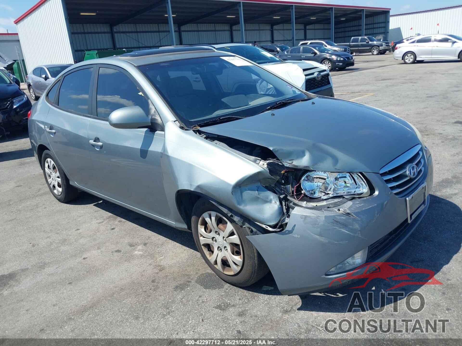 HYUNDAI ELANTRA 2010 - KMHDU4AD5AU952996