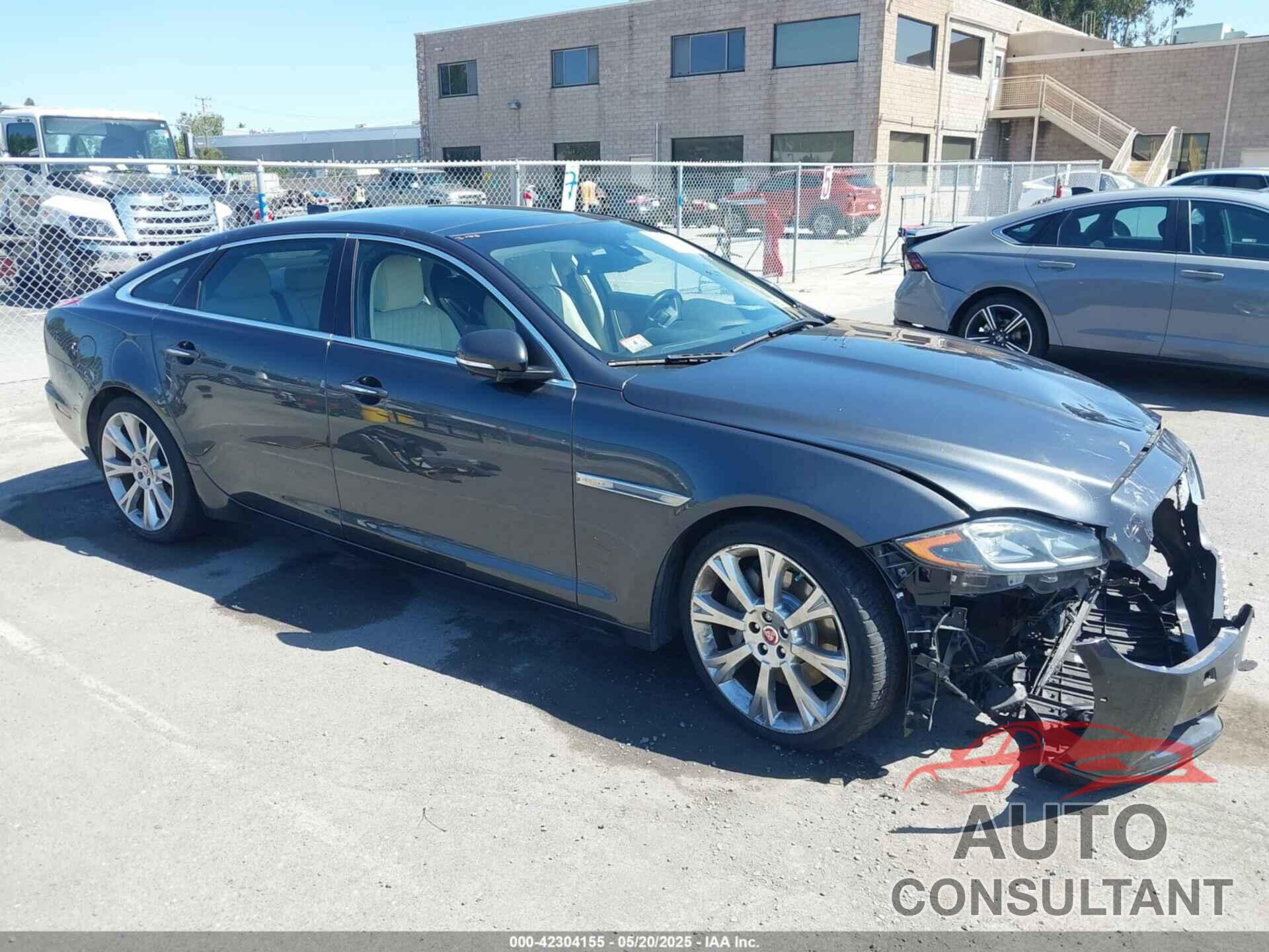JAGUAR XJ 2016 - SAJWJ2GD3G8V93278