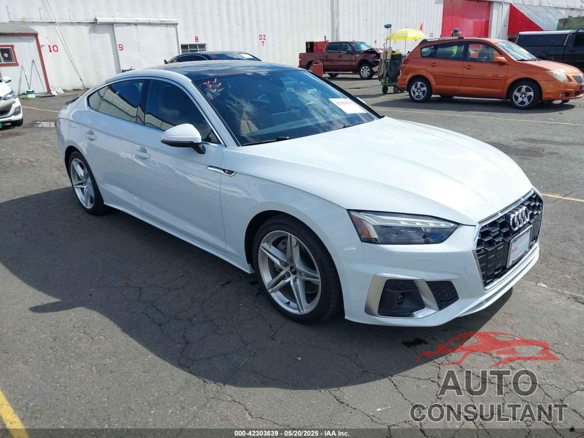 AUDI A5 SPORTBACK 2022 - WAUFACF55NA019430