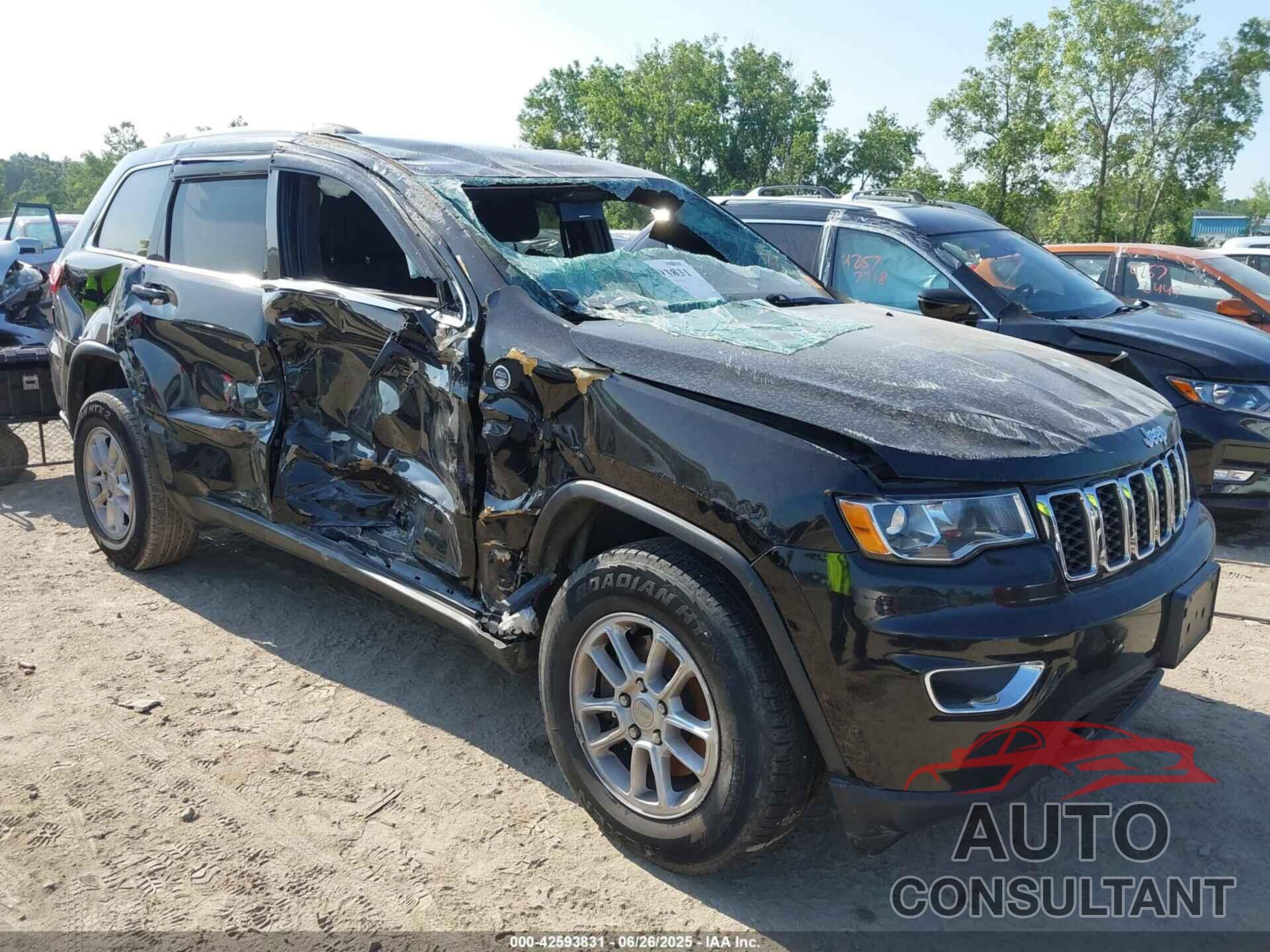JEEP GRAND CHEROKEE 2018 - 1C4RJFAG3JC348412