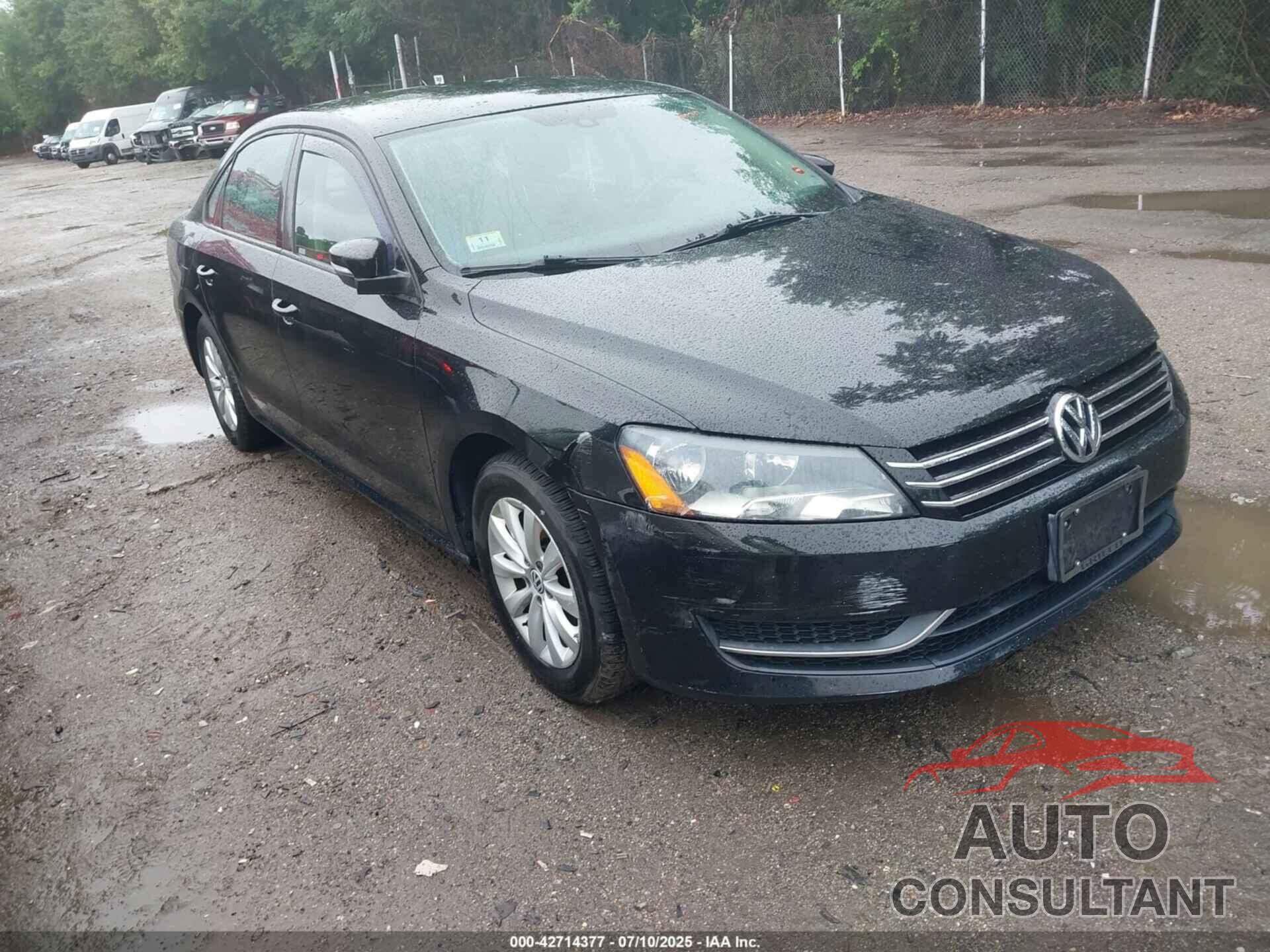 VOLKSWAGEN PASSAT 2014 - 1VWAT7A39EC077420
