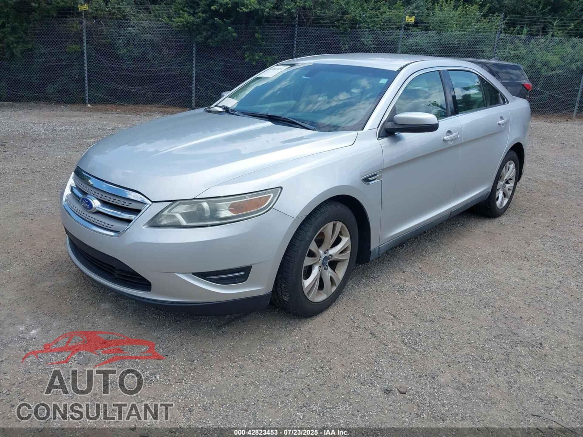 FORD TAURUS 2011 - 1FAHP2EW2BG159531
