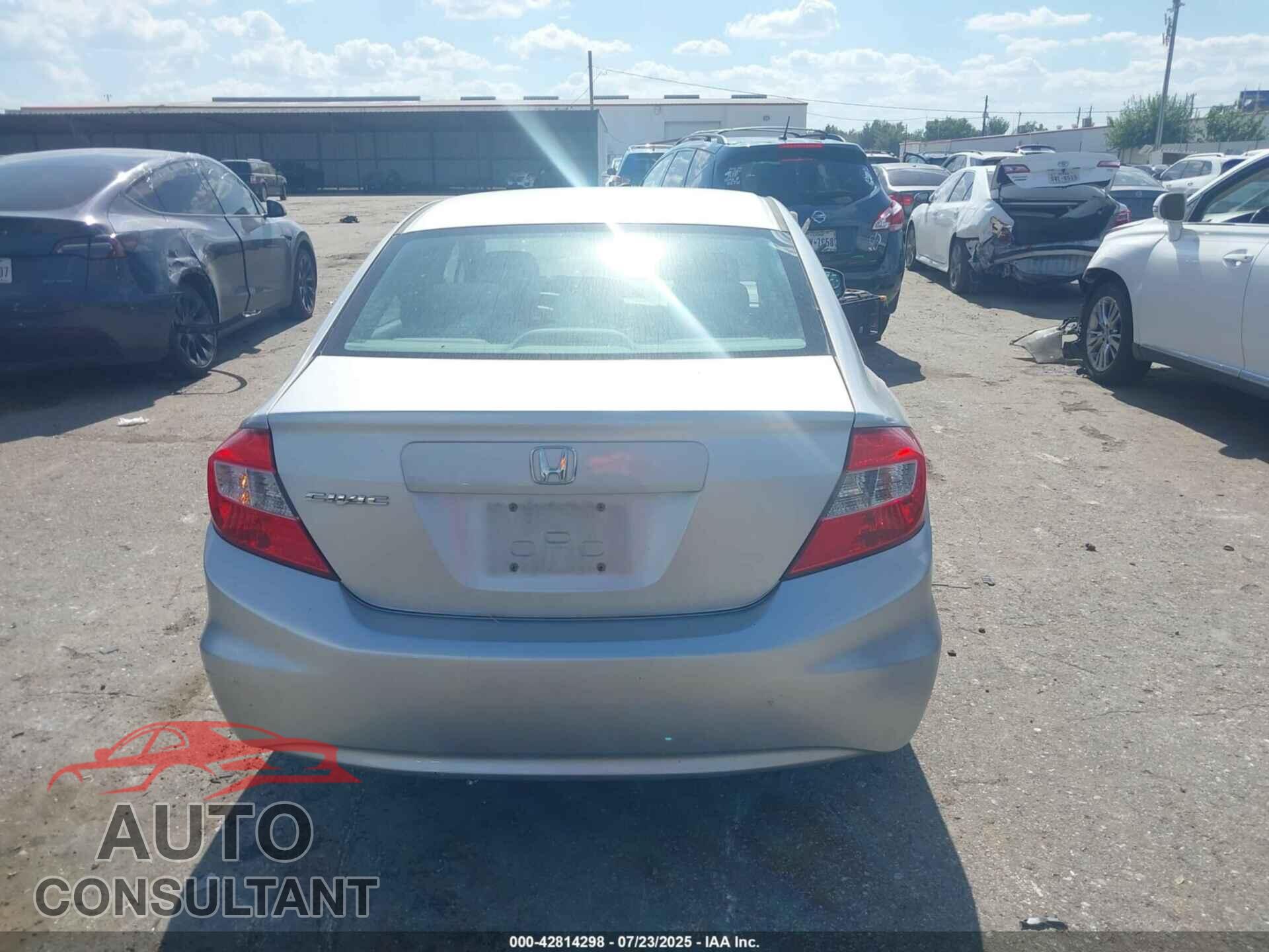 HONDA CIVIC 2012 - 2HGFB2F53CH612214