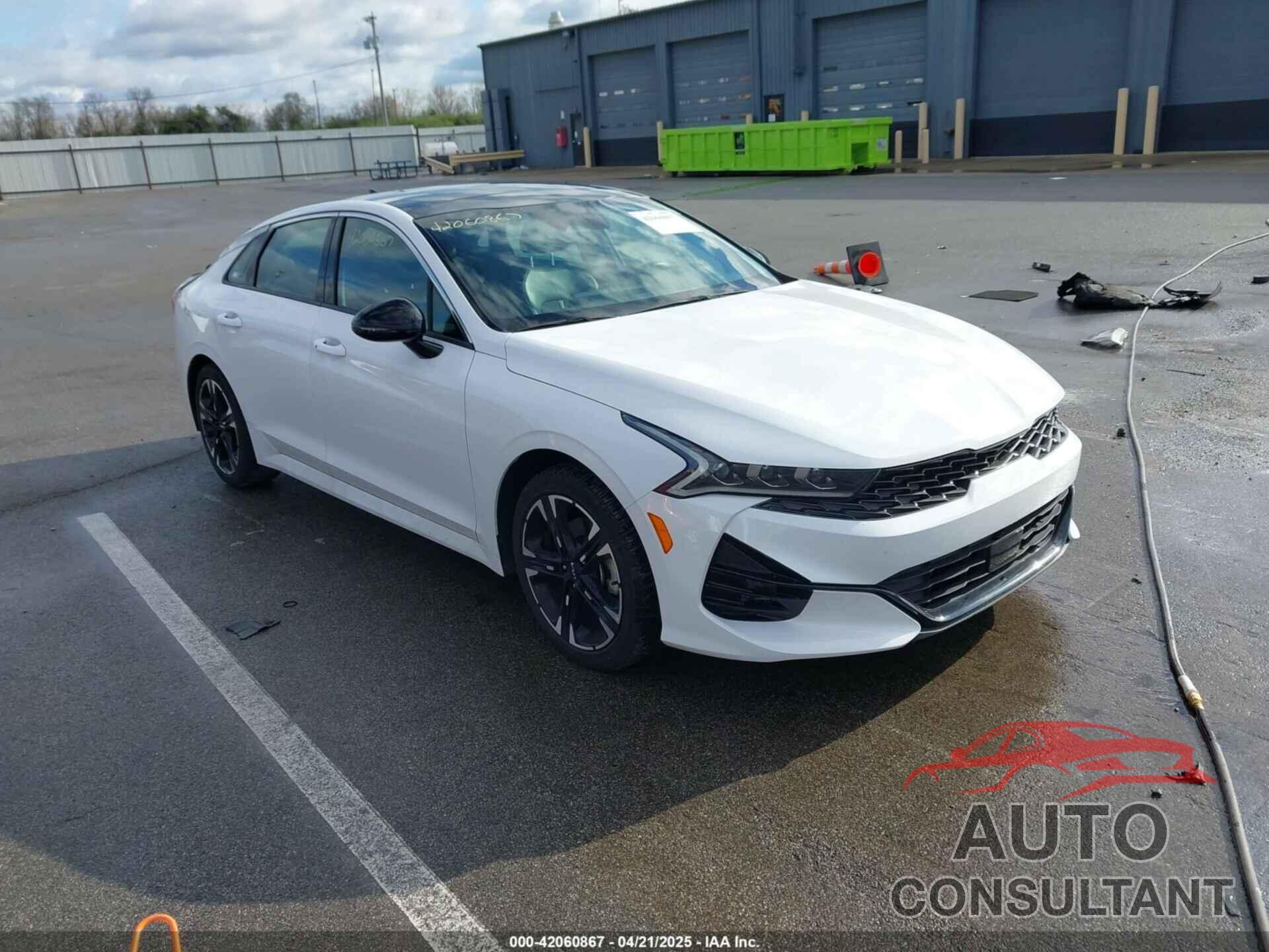 KIA K5 2024 - 5XXG64J24RG241785
