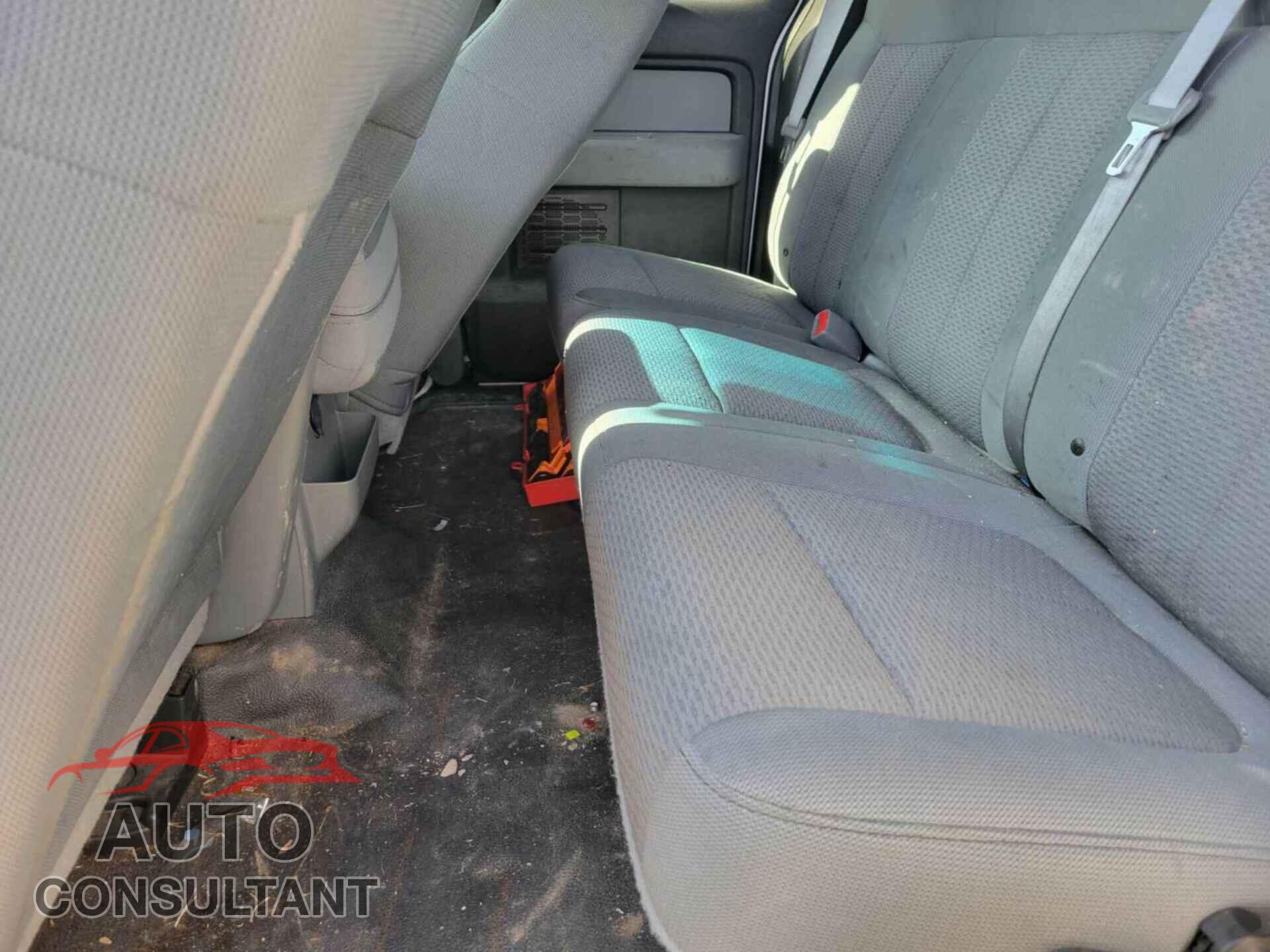 FORD F-150 2011 - 1FTFX1CF0BFC28642