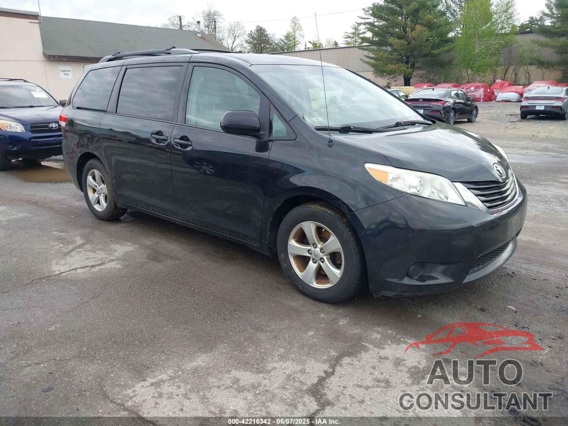 TOYOTA SIENNA 2014 - 5TDKK3DC0ES487830