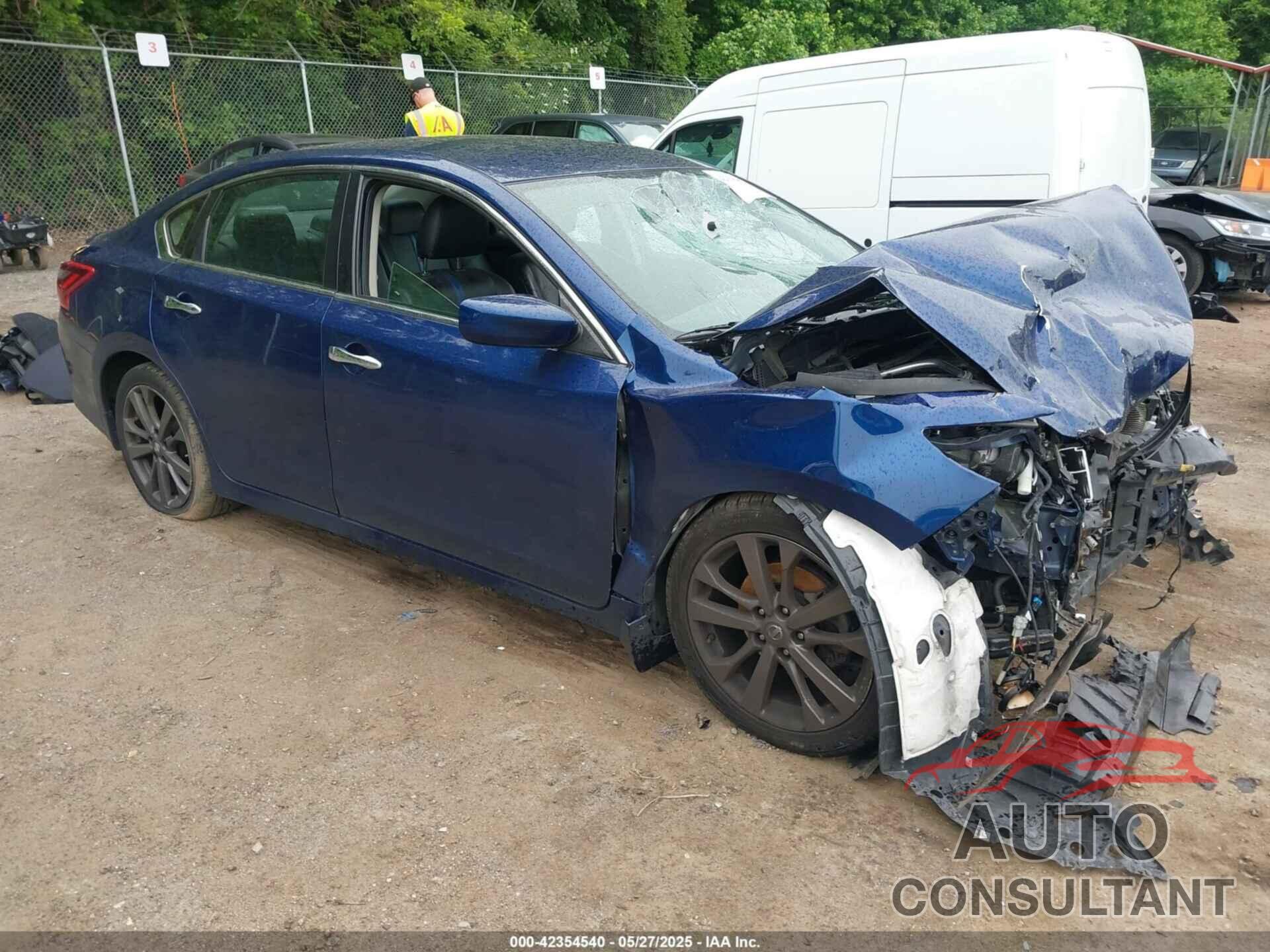 NISSAN ALTIMA 2018 - 1N4AL3AP6JC152380