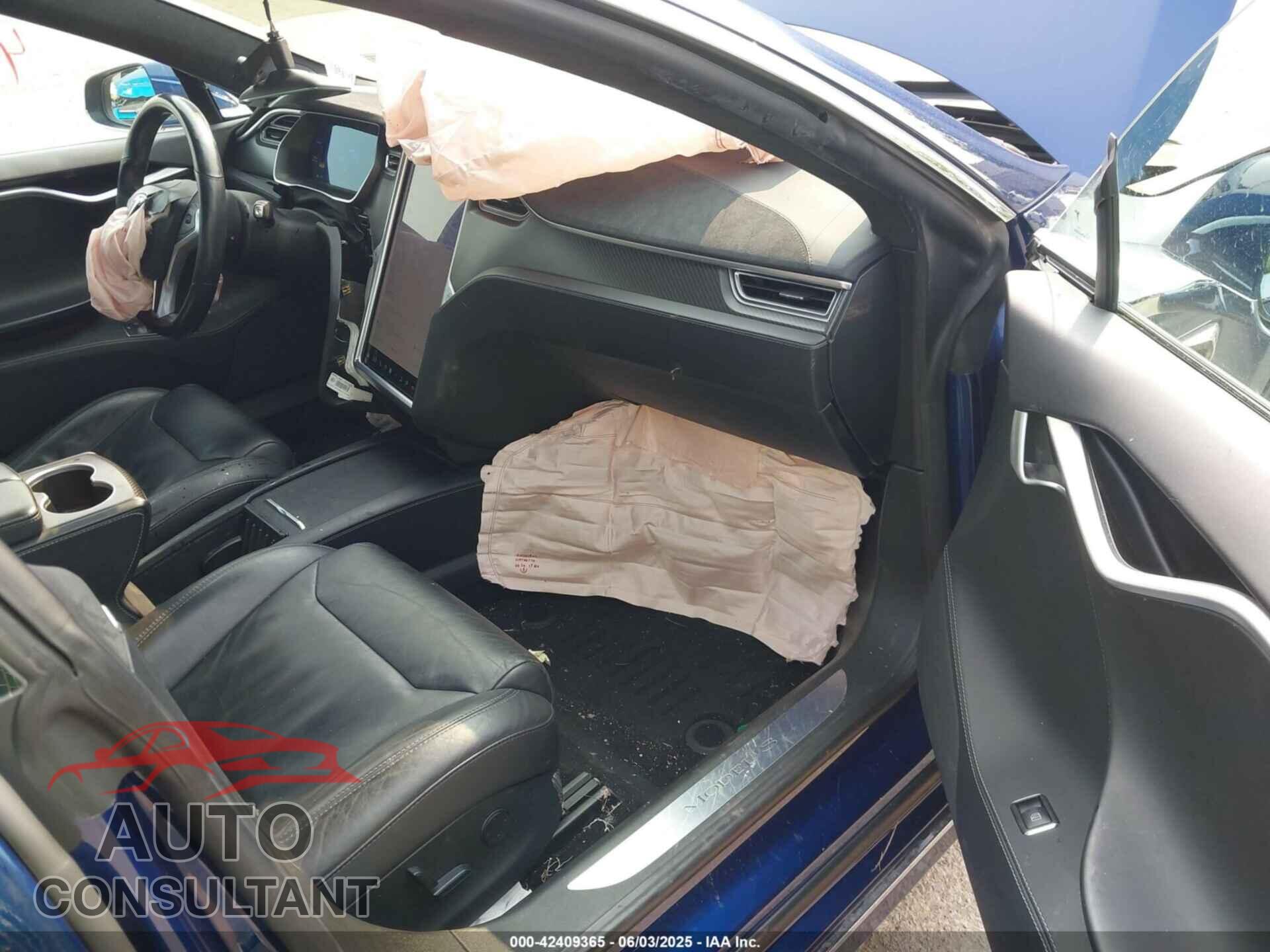 TESLA MODEL S 2017 - 5YJSA1E27HF192505