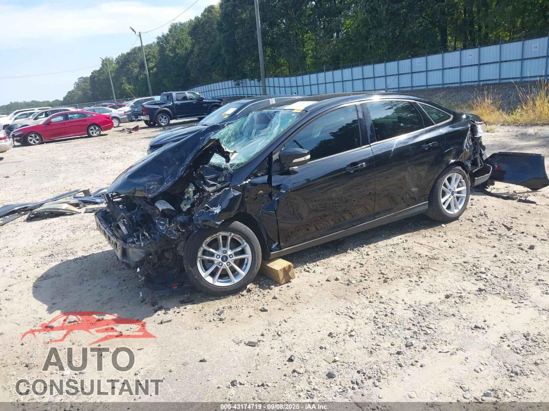 FORD FOCUS 2017 - 1FADP3F25HL322205