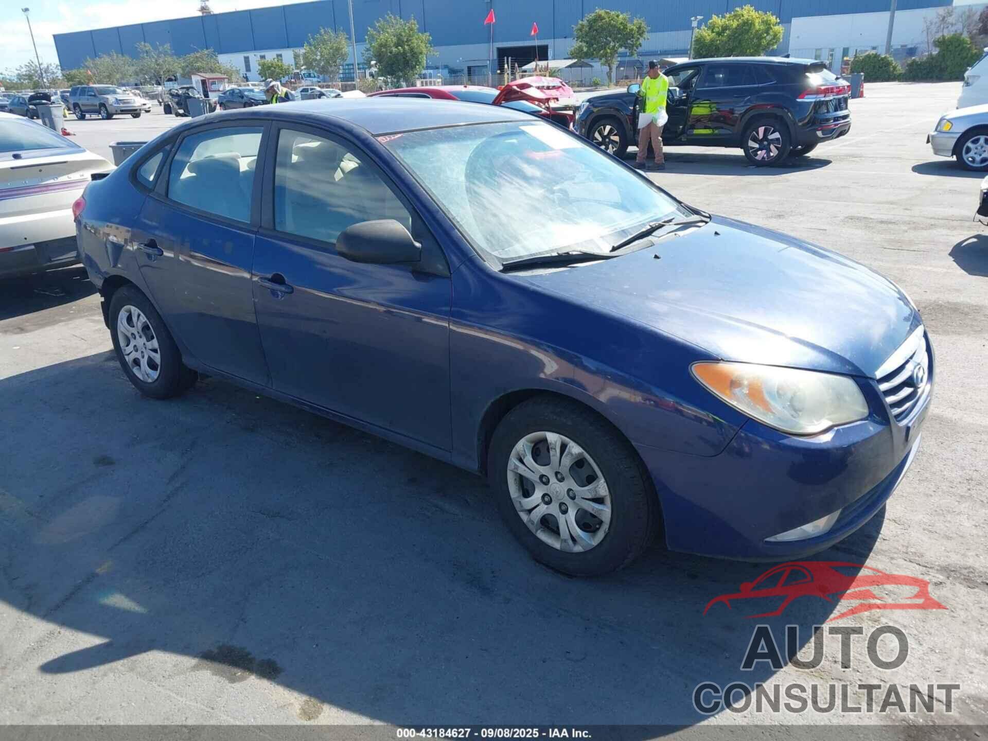 HYUNDAI ELANTRA 2010 - KMHDU4AD5AU139898