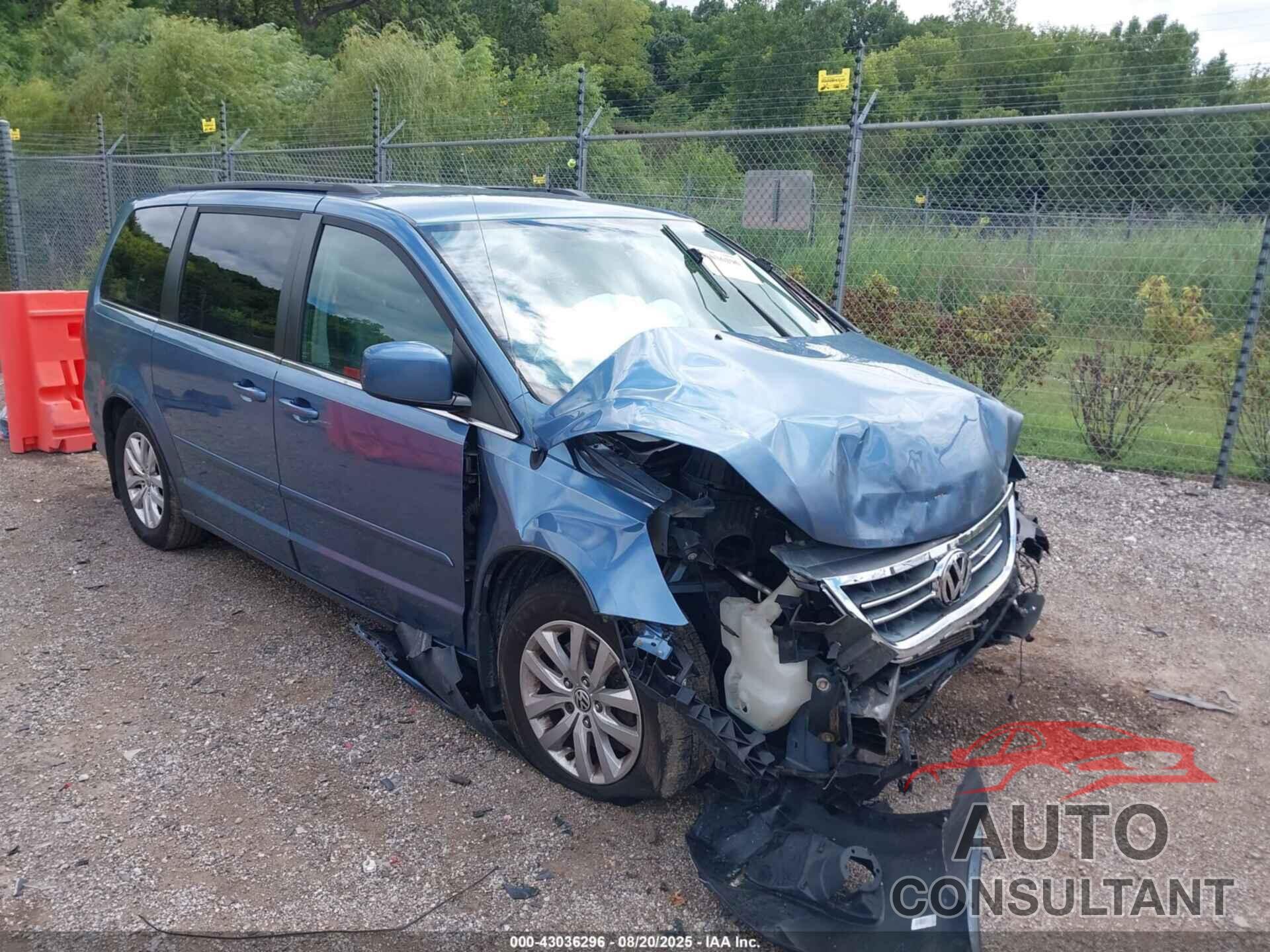 VOLKSWAGEN ROUTAN 2012 - 2C4RVABG1CR135989