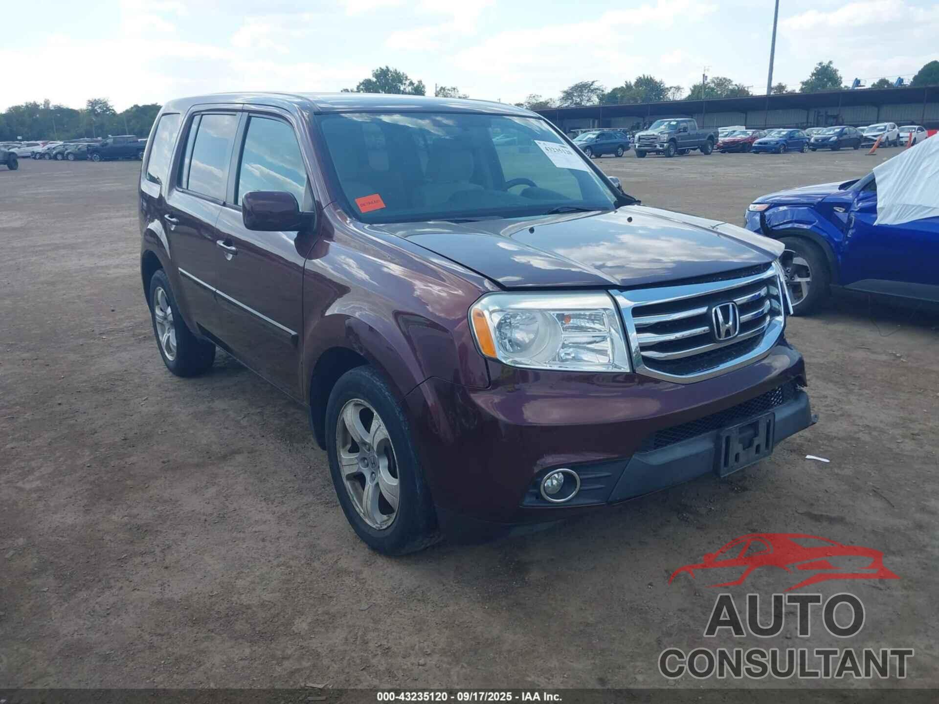 HONDA PILOT 2015 - 5FNYF4H40FB055252