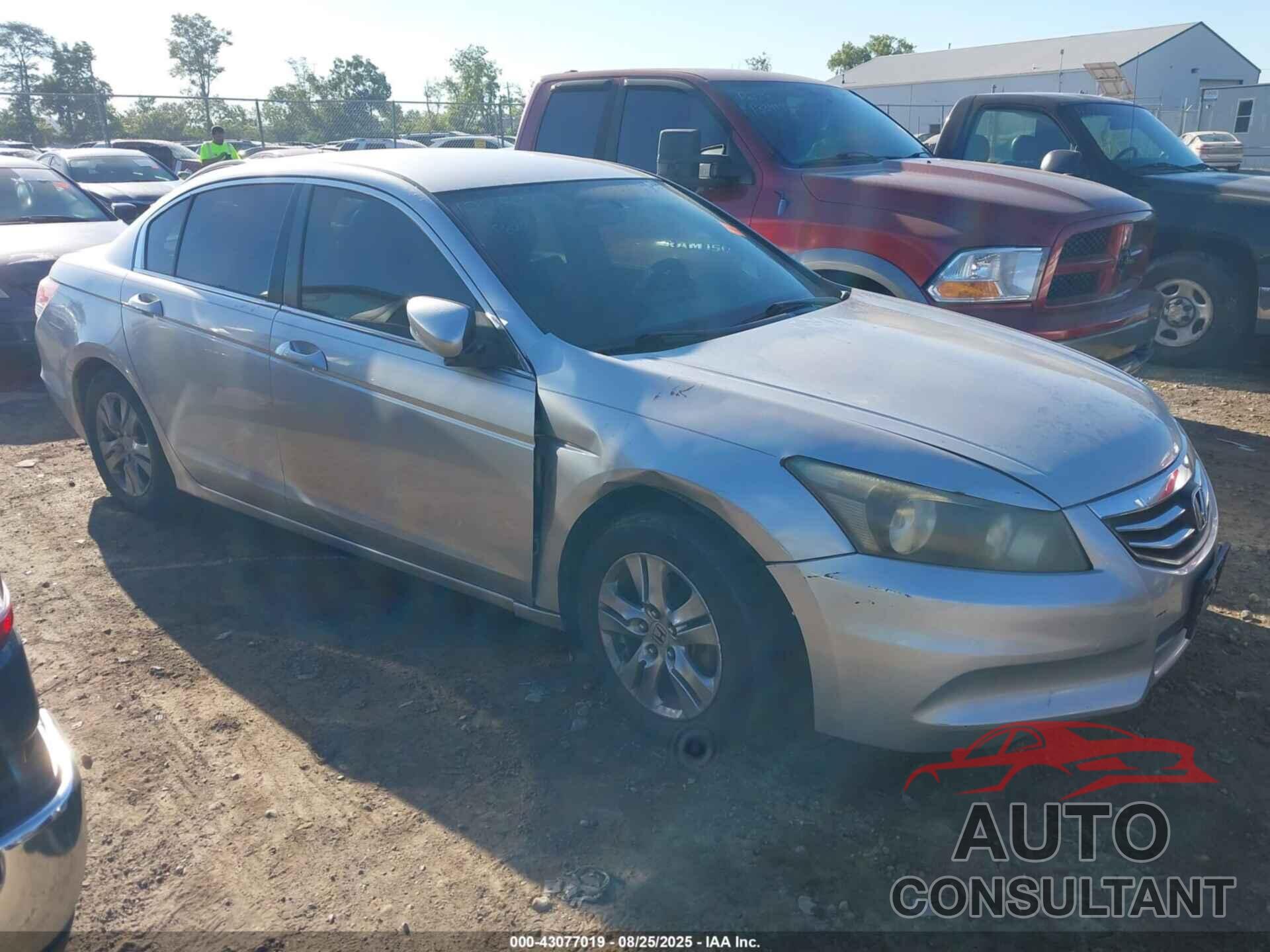 HONDA ACCORD 2011 - 1HGCP2F68BA112494